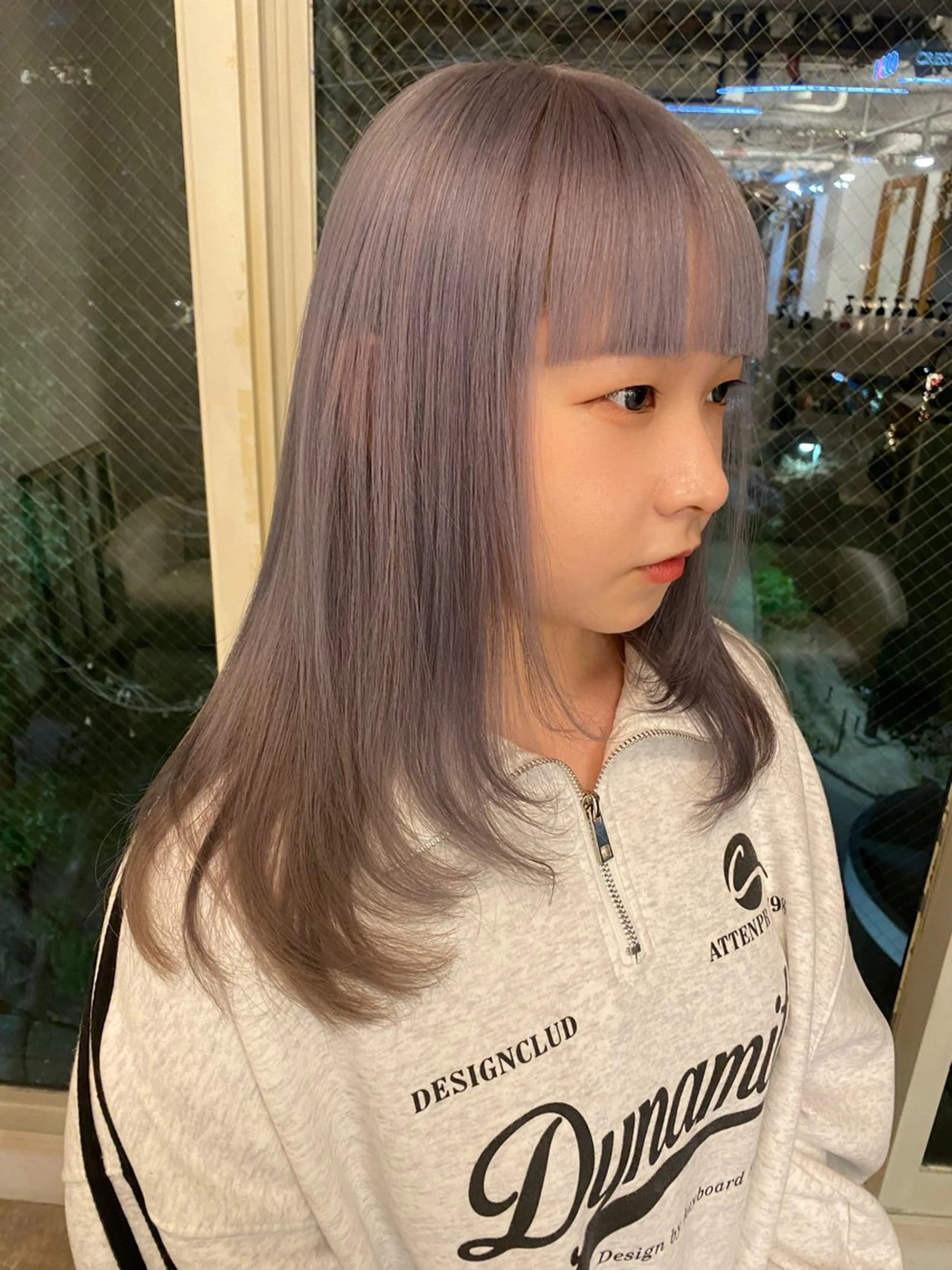 セミロング レイヤーカット ローレイヤー カット sea's所属・平果帆/レイヤー /矢場町/ブリーチのヘアスタイル