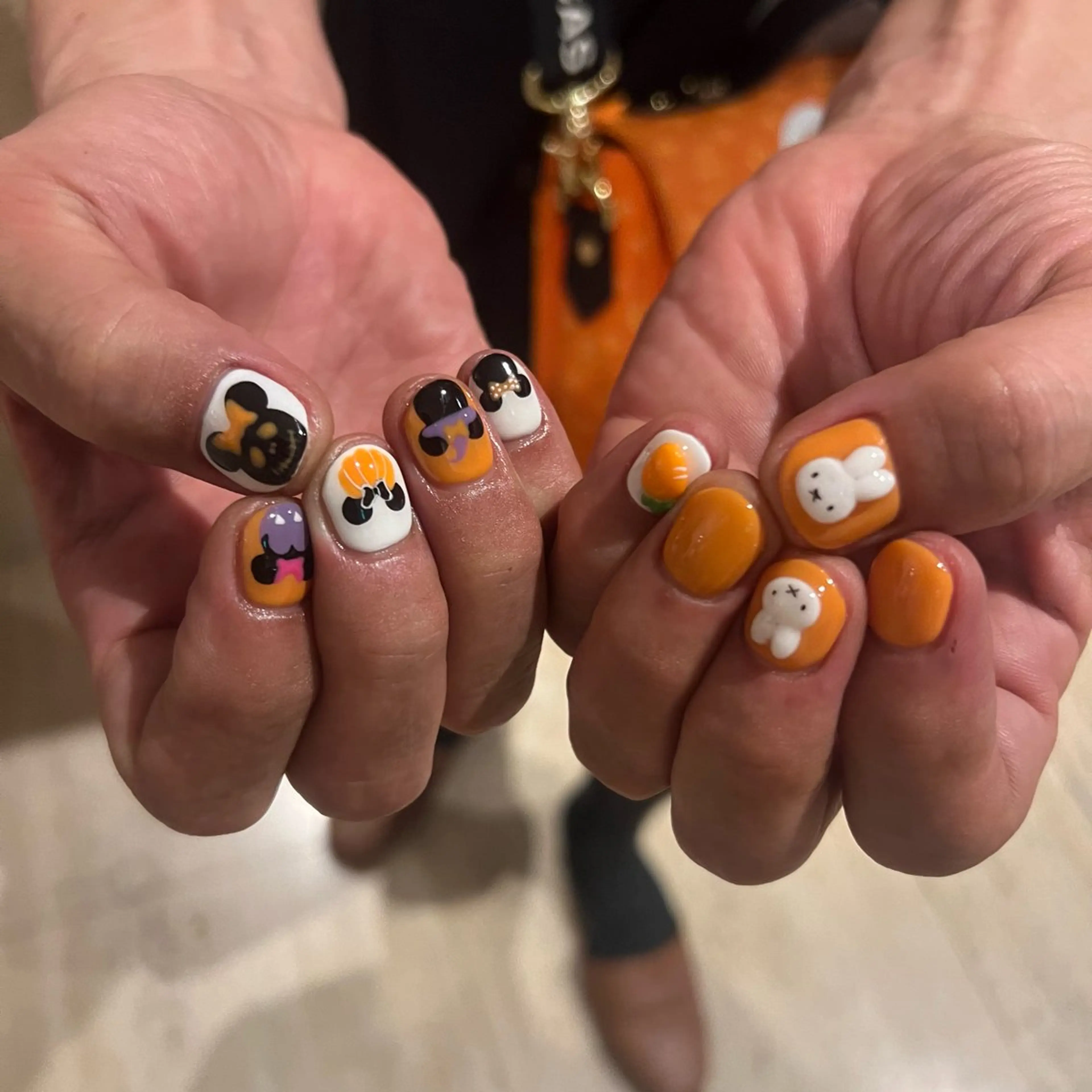 ネイル フットネイル yoshida .のネイルデザイン
