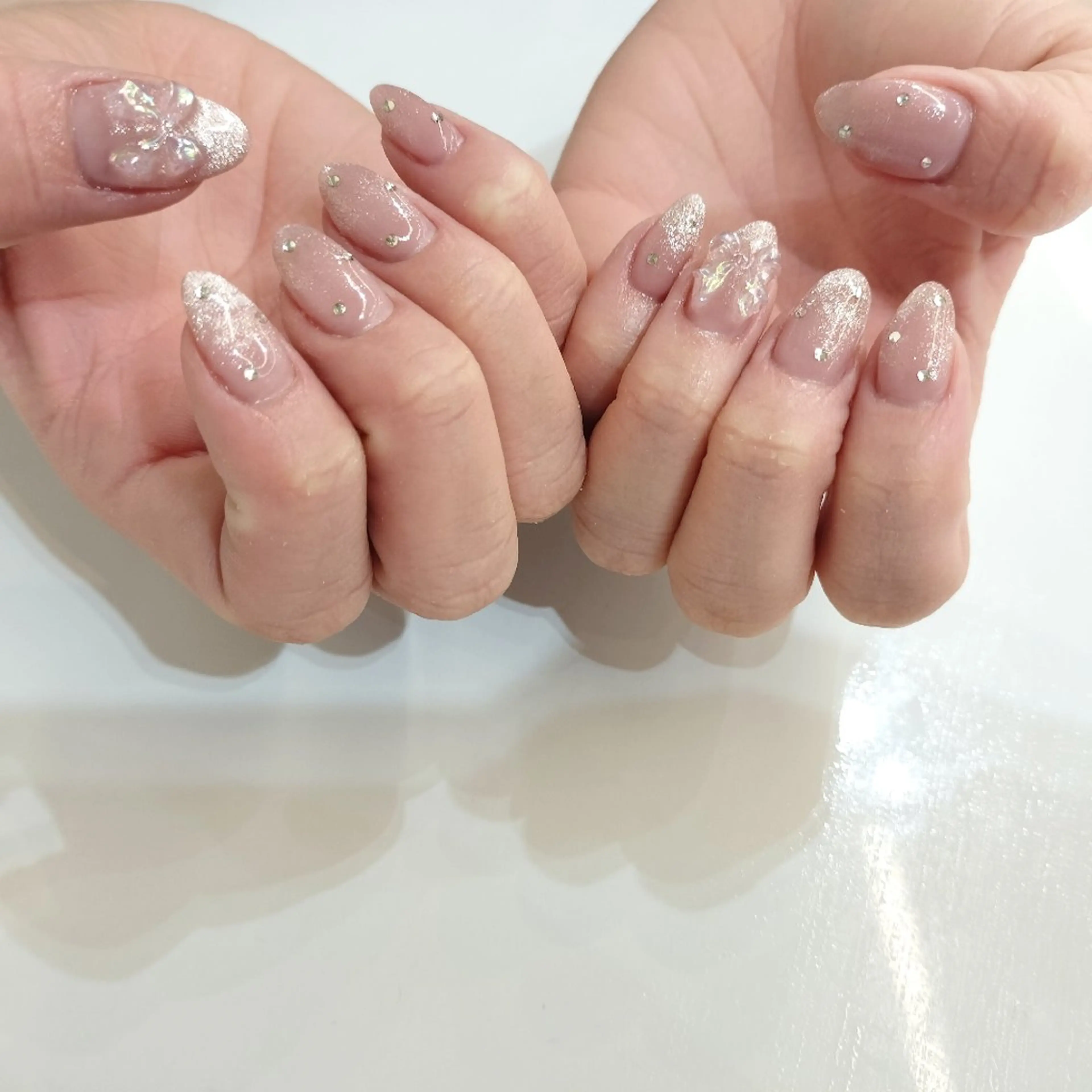 ネイル 持ち込み pool🦄 miyamoto.のネイルデザイン