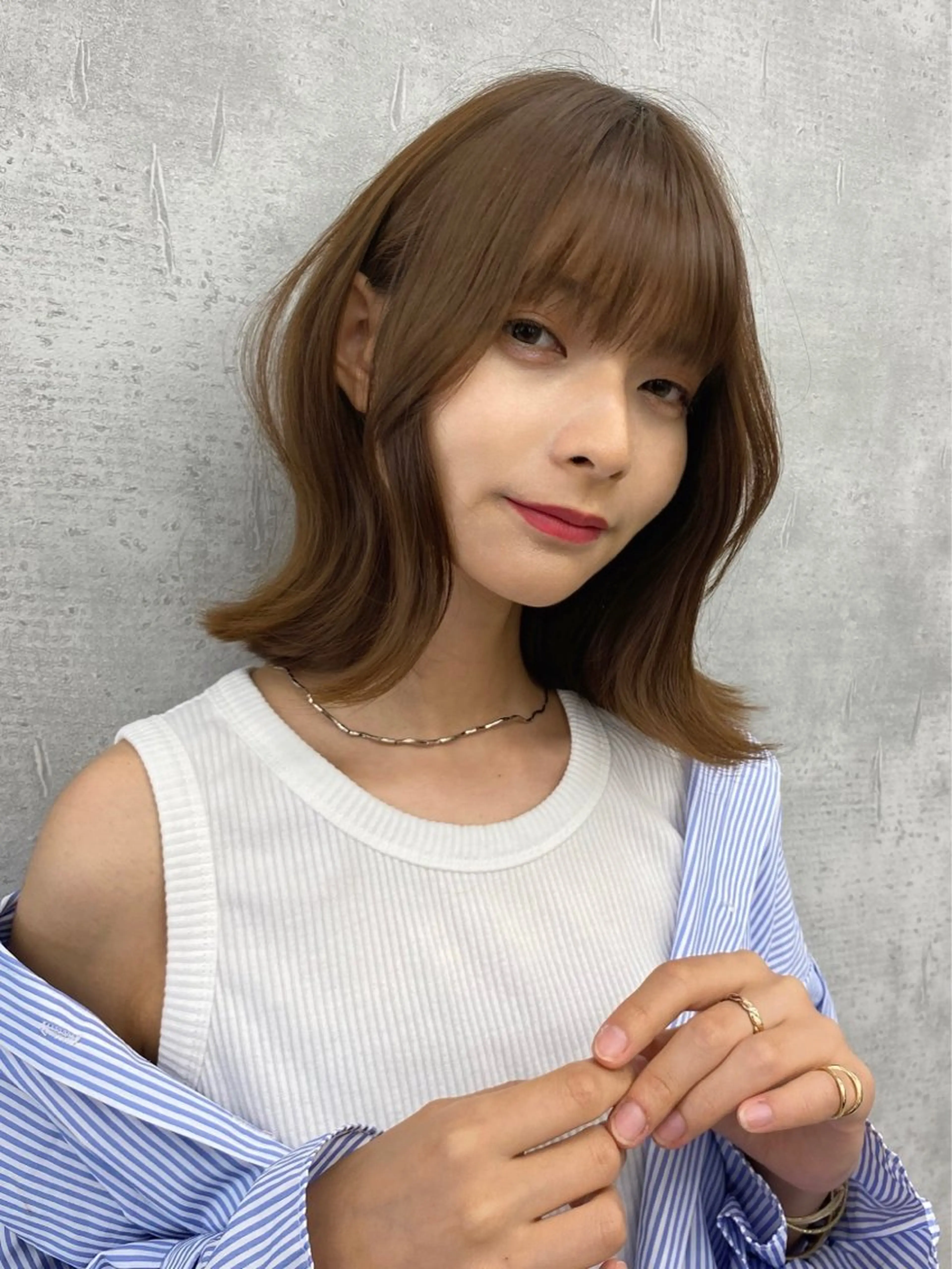 ミディアム カラー 顔まわりレイヤー 韓国風ヘア レイヤーカット ウルフカット ウルフレイヤー レイヤー/艶カラー /髪質改善/高松のヘアスタイル
