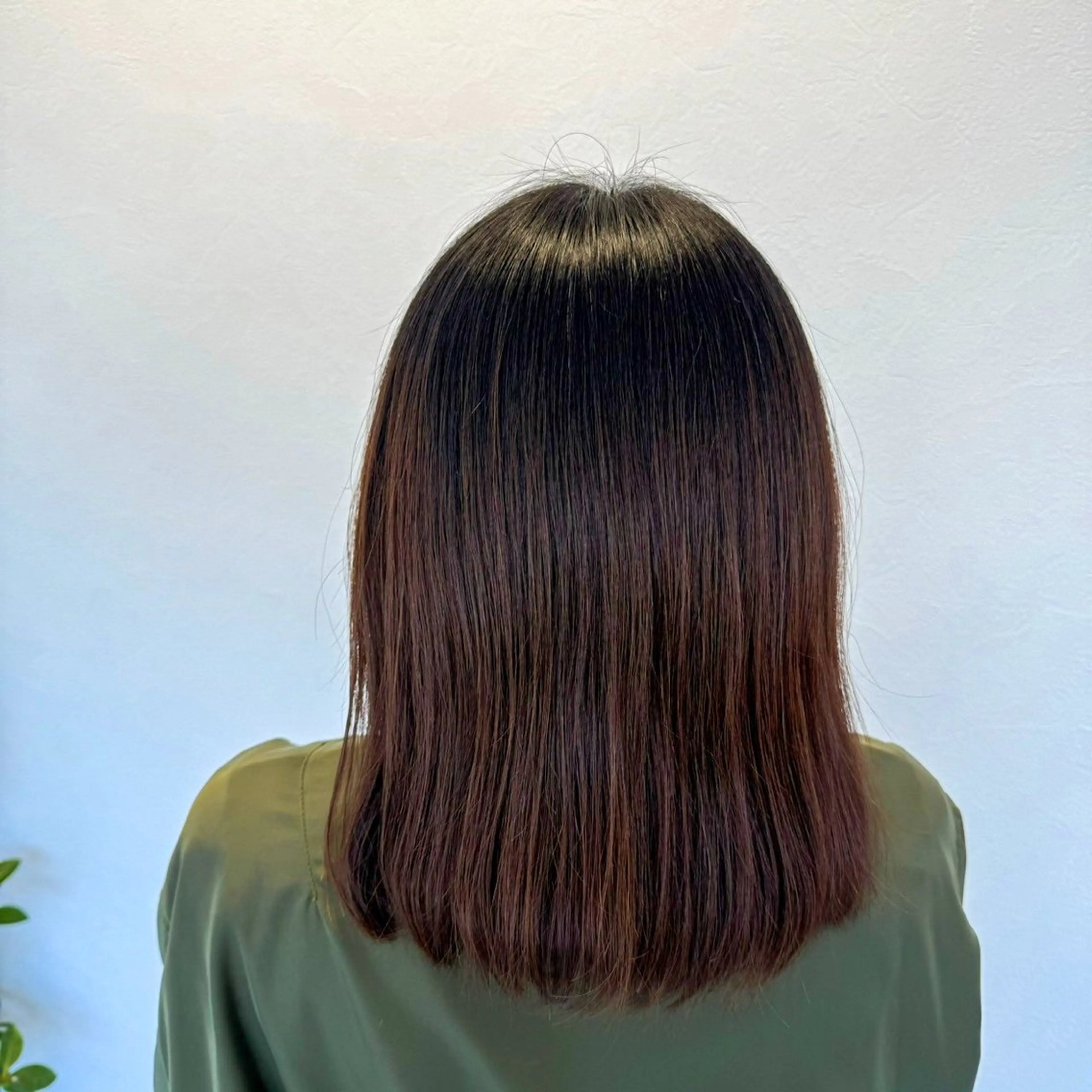 セミロング ヘアカラー c＆ ちはるのヘアスタイル