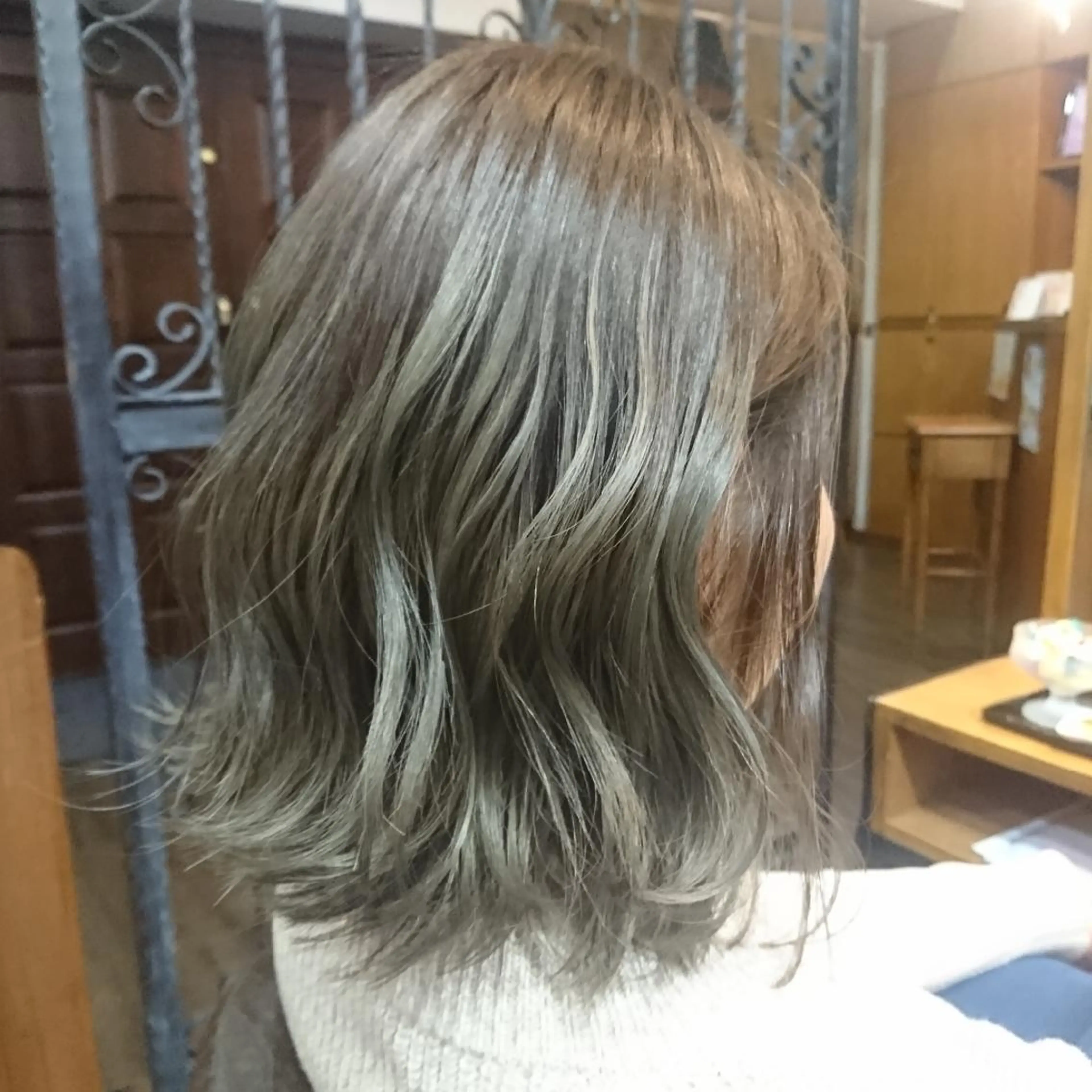 ミディアム カラー パーマ ヘアアレンジ メンズ メンズハイライト グラデーションカラー ハイライトカラー ハイライト ◆ショート/ボブ/ 髪質改善◆松本尚弥のヘアスタイル