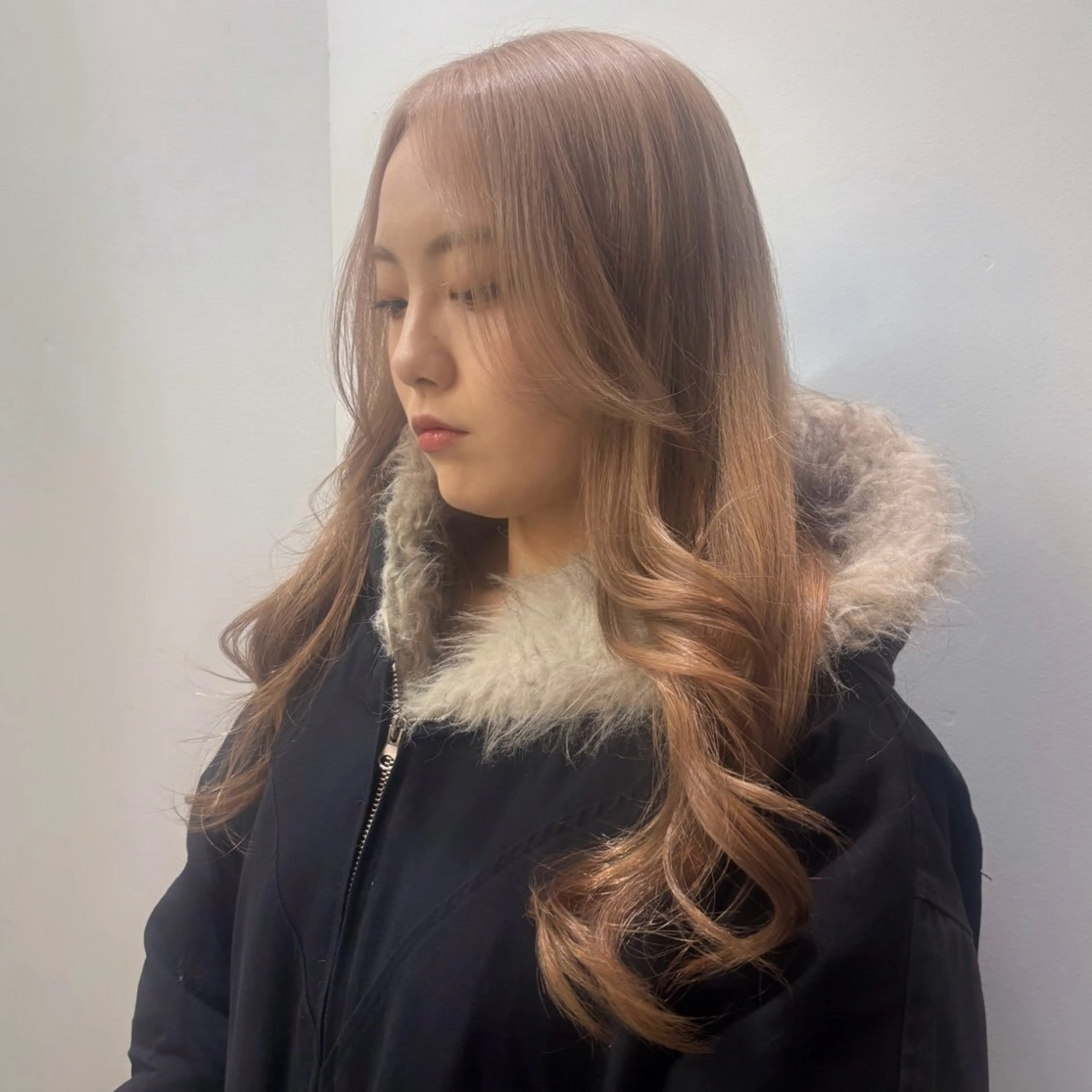 ロング カット ヘアカラー トリートメント ☘️かわいいハイトー ン☘️nonokaのヘアスタイル