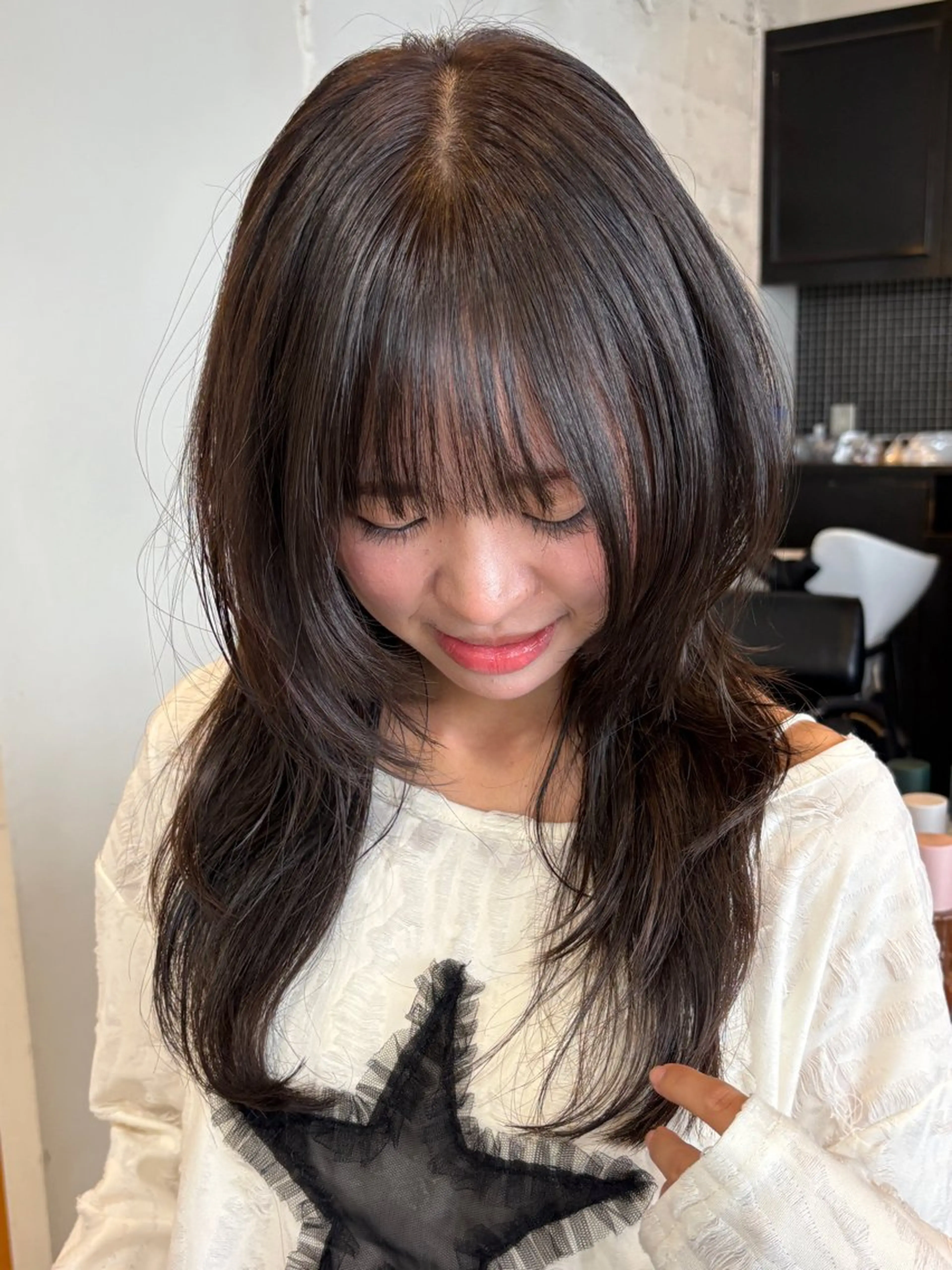 ロング カラー ハッシュカット カット ヘアカラー トリートメント RIN／韓国ヘア レイヤーカットのヘアスタイル