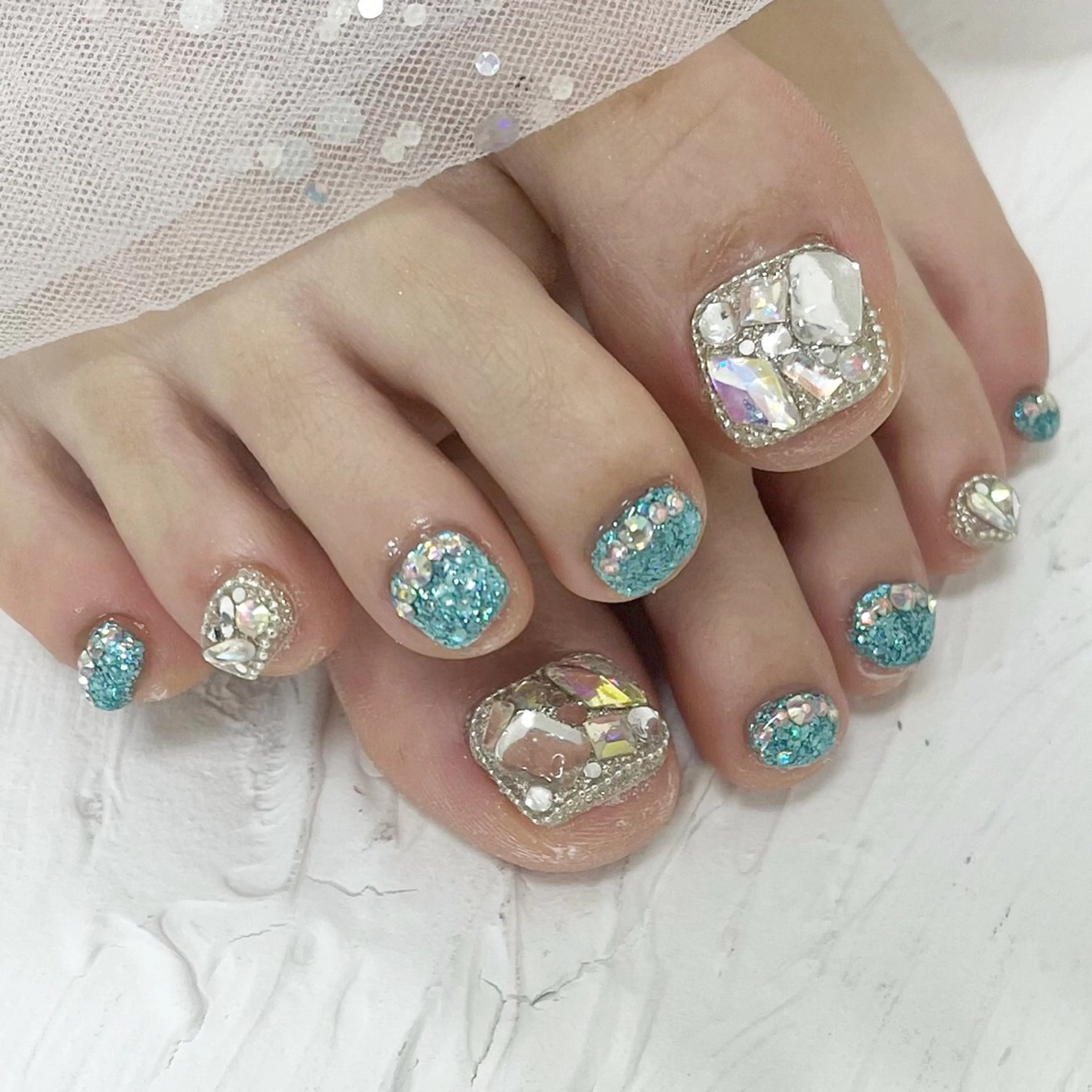 ネイル フットネイル キラキラネイル ハンドネイル フットネイル honu nailのネイルデザイン