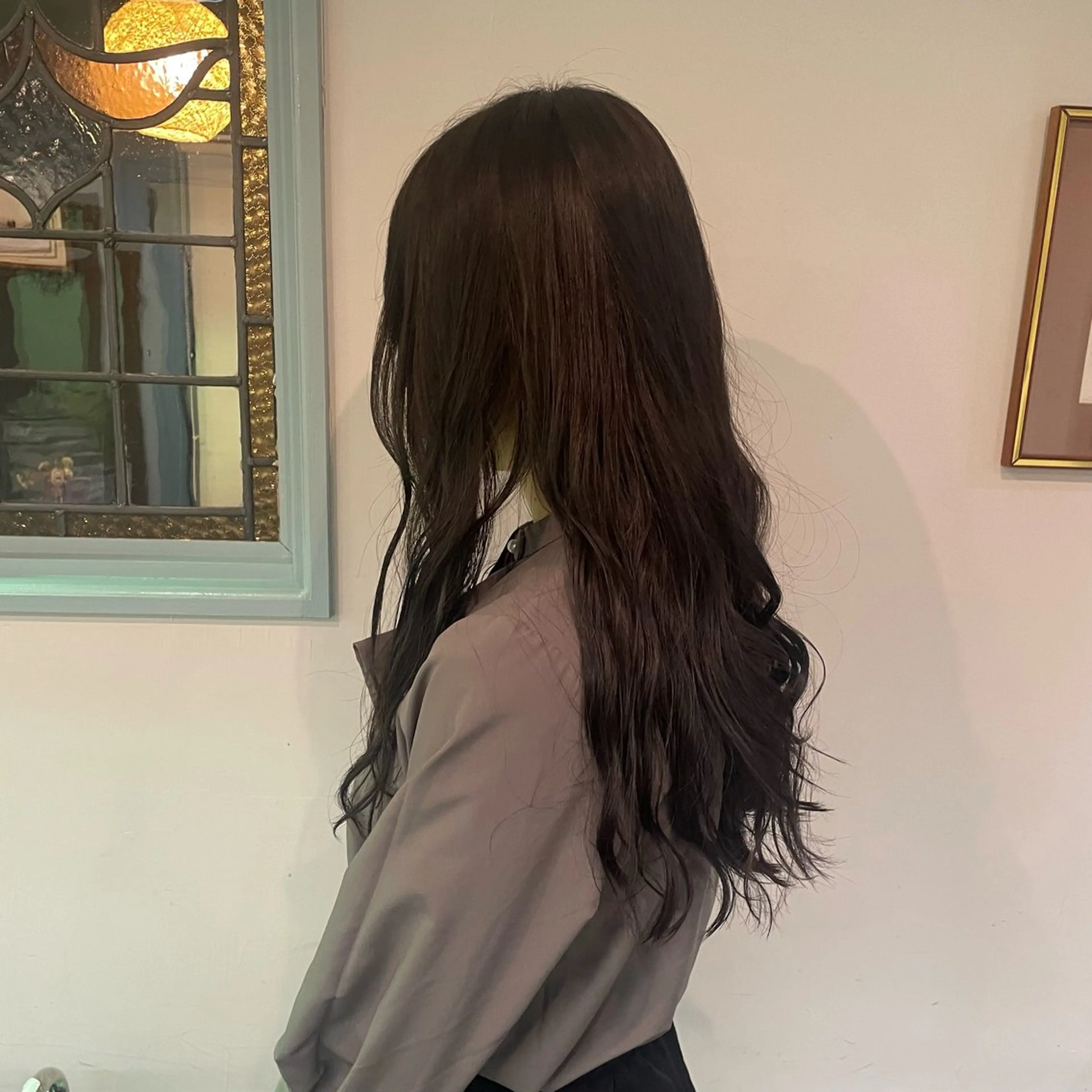 カラー オリーブカラー THE LAND所属・釘町 恵美里のヘアスタイル