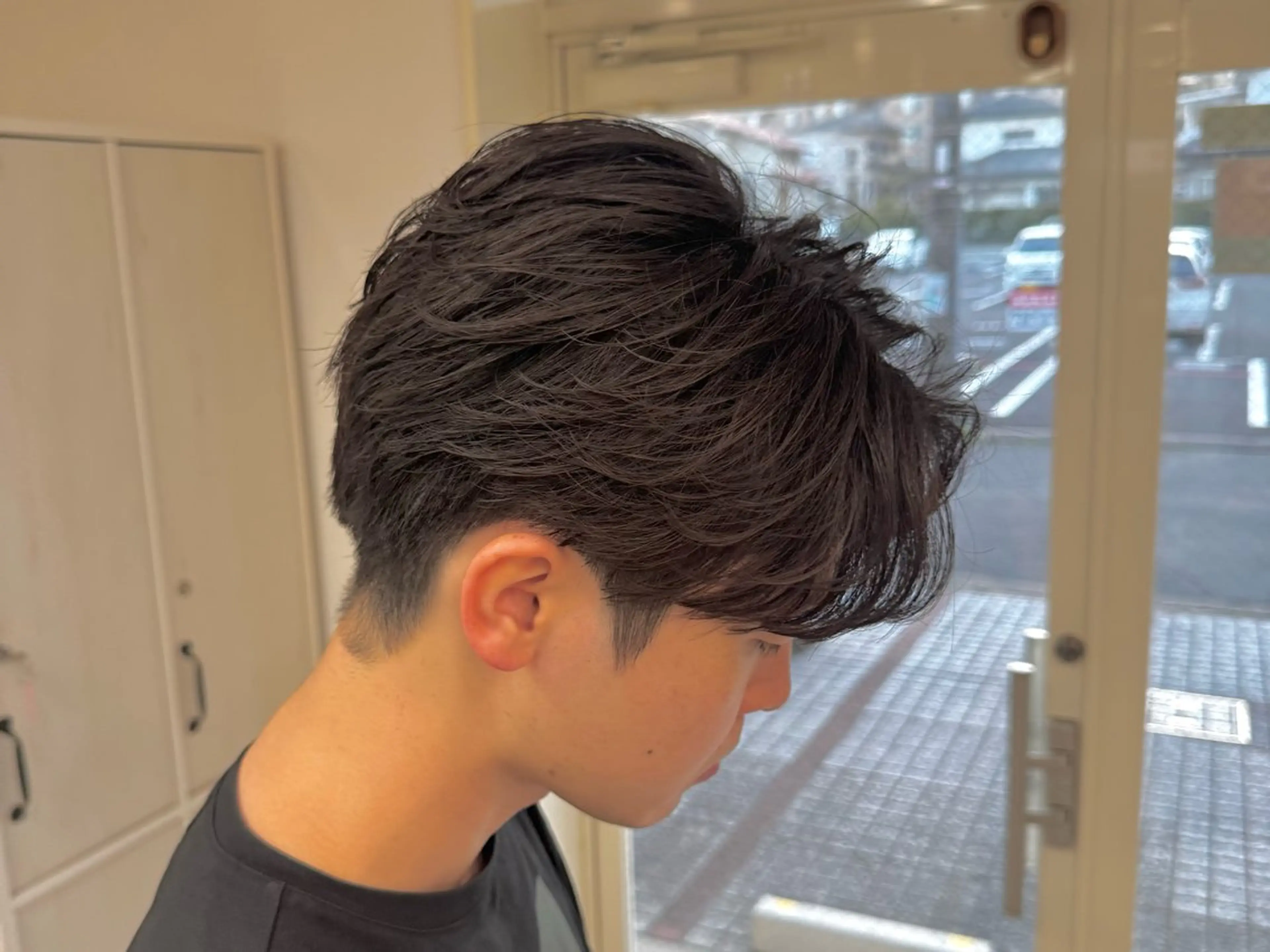 ショート パーマ メンズ マッシュ メンズパーマ ニュアンスパーマ カット パーマ iLo highlight NARITA所属・髙橋 悠也 ／メンズ特化のヘアスタイル