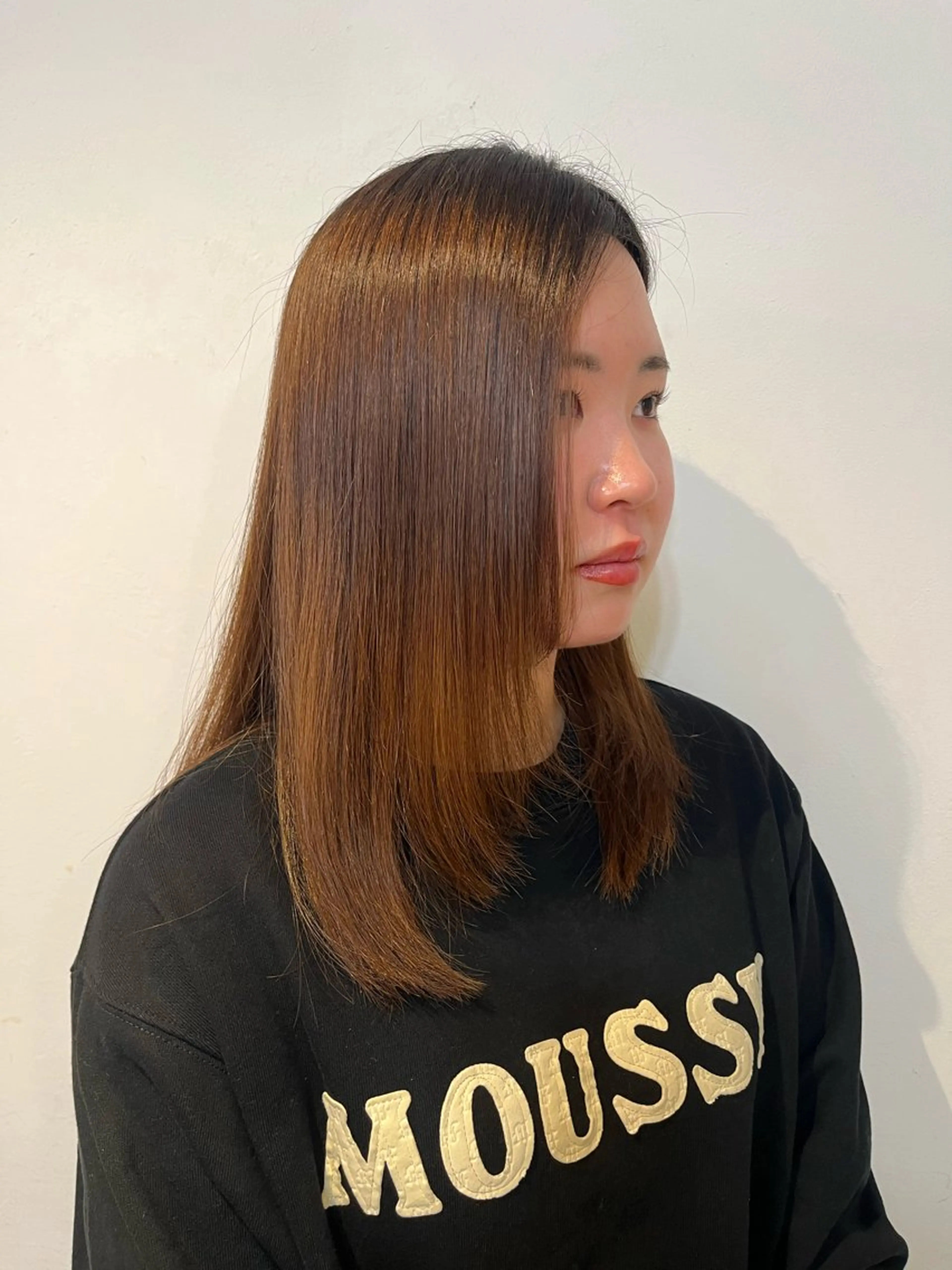 ミディアム 顔まわりレイヤー 顔周りカット レイヤーカット 🌱hito hito🌷💐のヘアスタイル