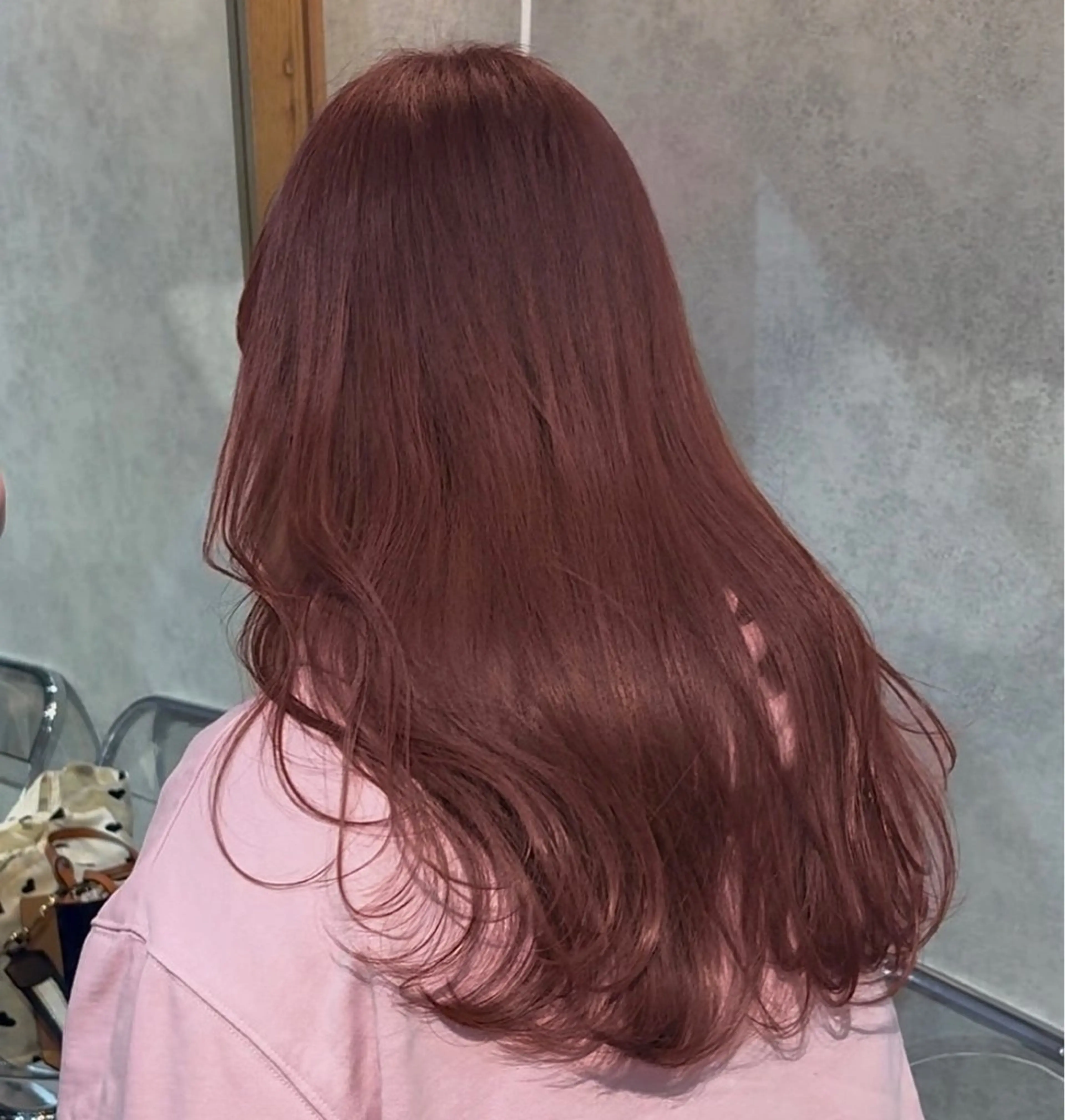 ロング ヘアカラー トリートメント 赤みオフの透明感職人 /ケア重視の美髪施術のヘアスタイル
