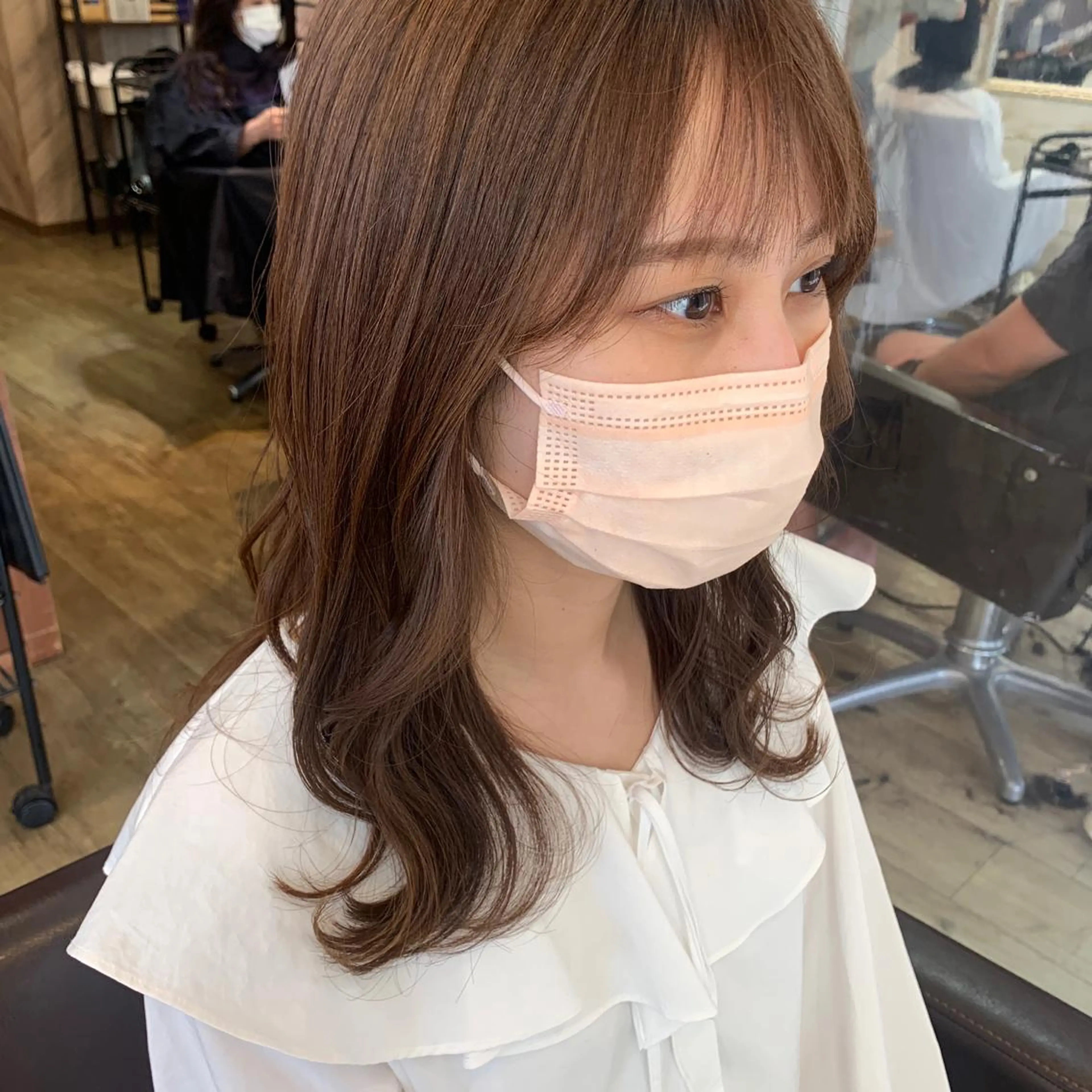 ミディアム カラー ベージュカラー オレンジ カット ヘアカラー トリートメント regalo Acari🍎のヘアスタイル