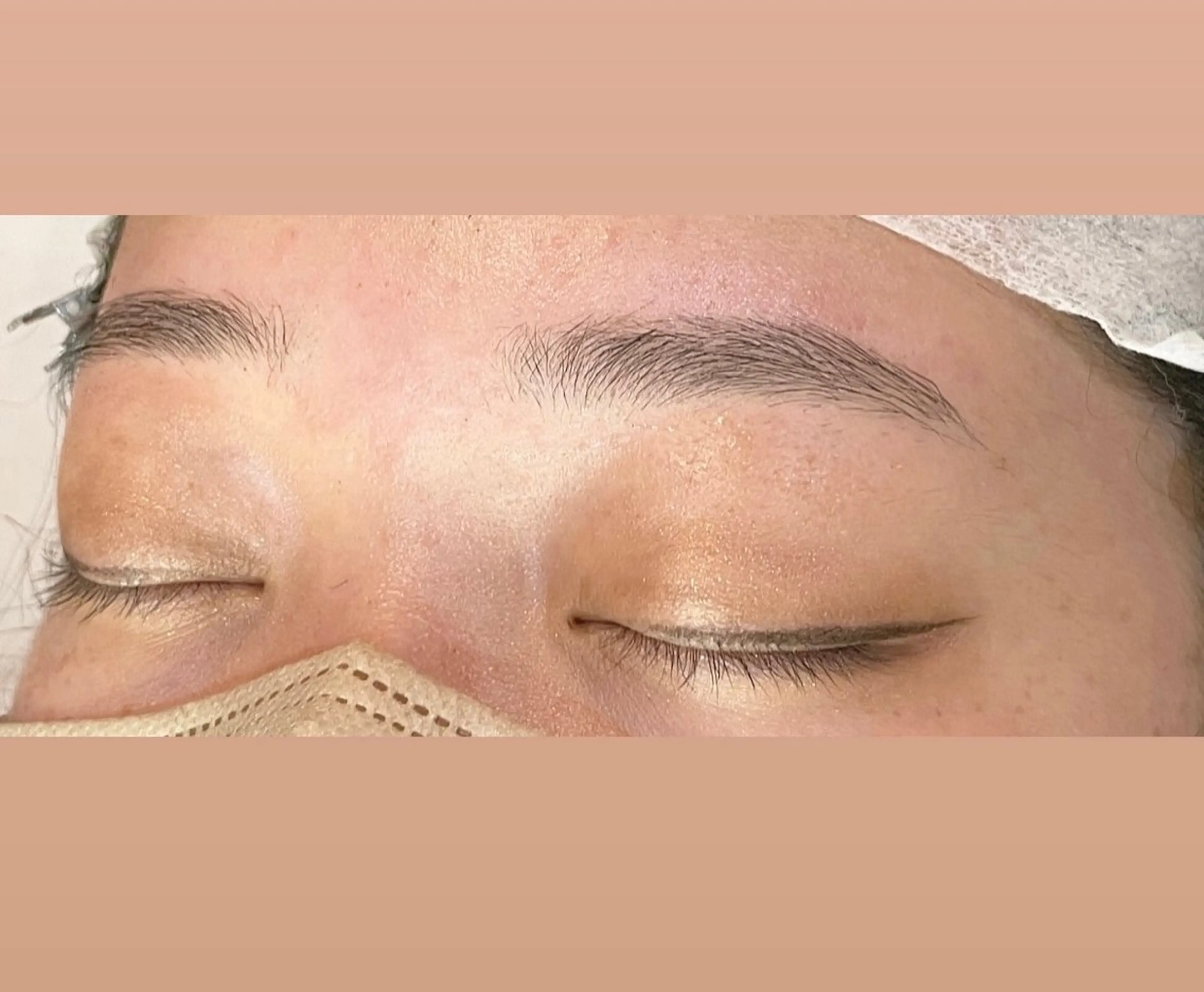✨レディース限定✨ワックス脱毛　眉カット　アイブロウの写真