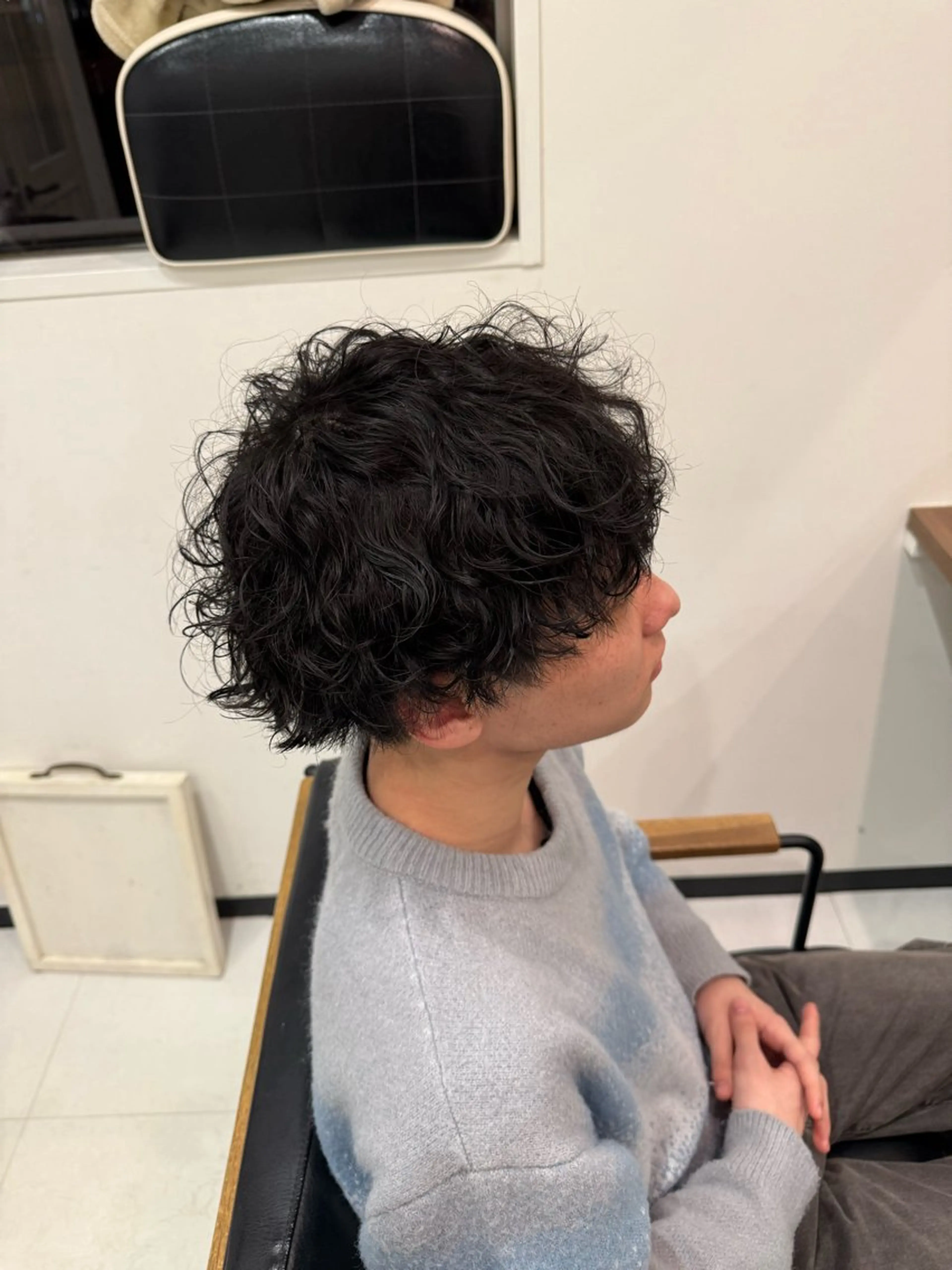 メンズ マッシュ メンズパーマ 波巻きパーマ カット パーマ 剣持 快吏ARISEのヘアスタイル