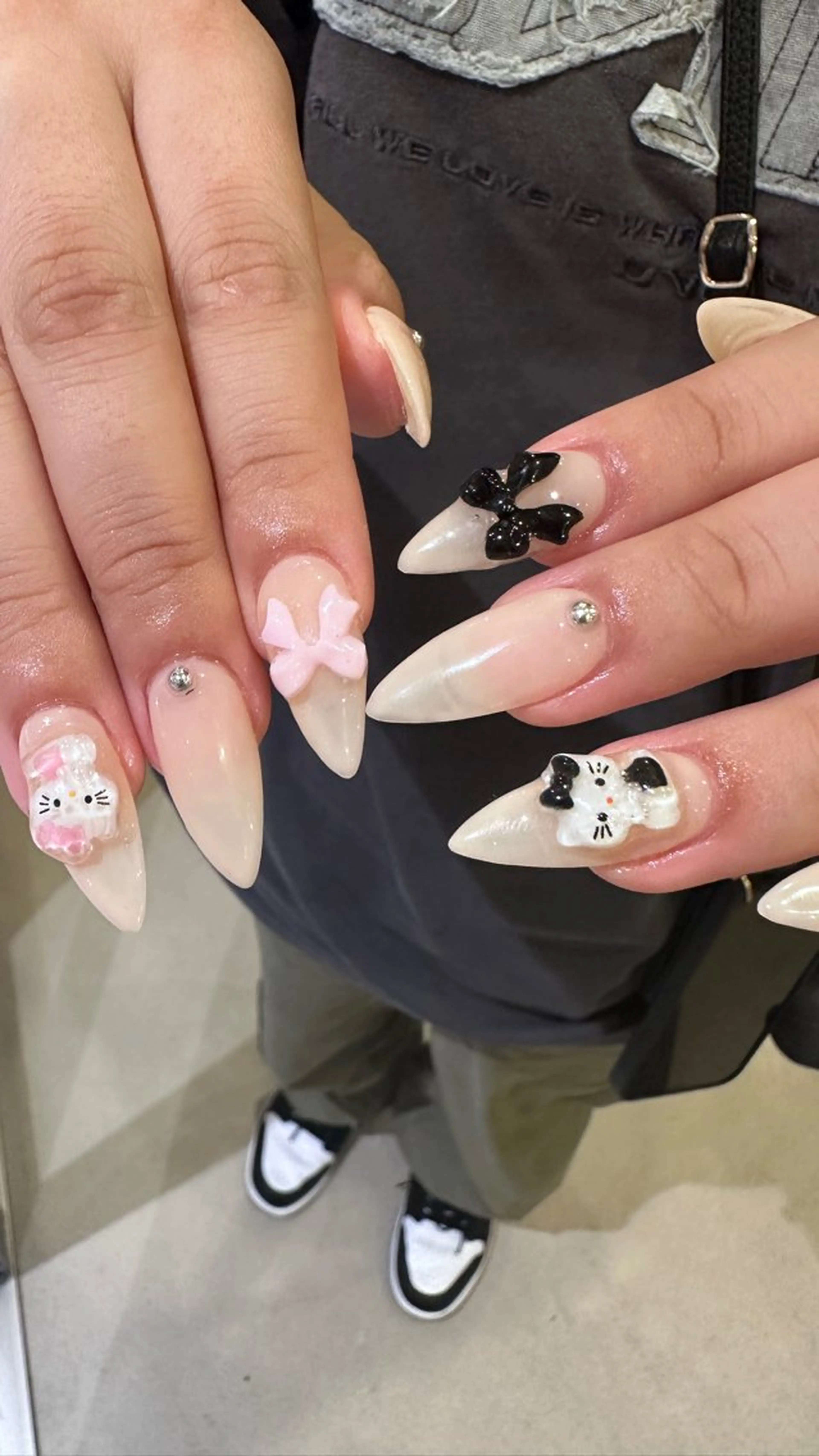 ネイル ハンドネイル 👽個性派ネイル🎀 komachiのネイルデザイン