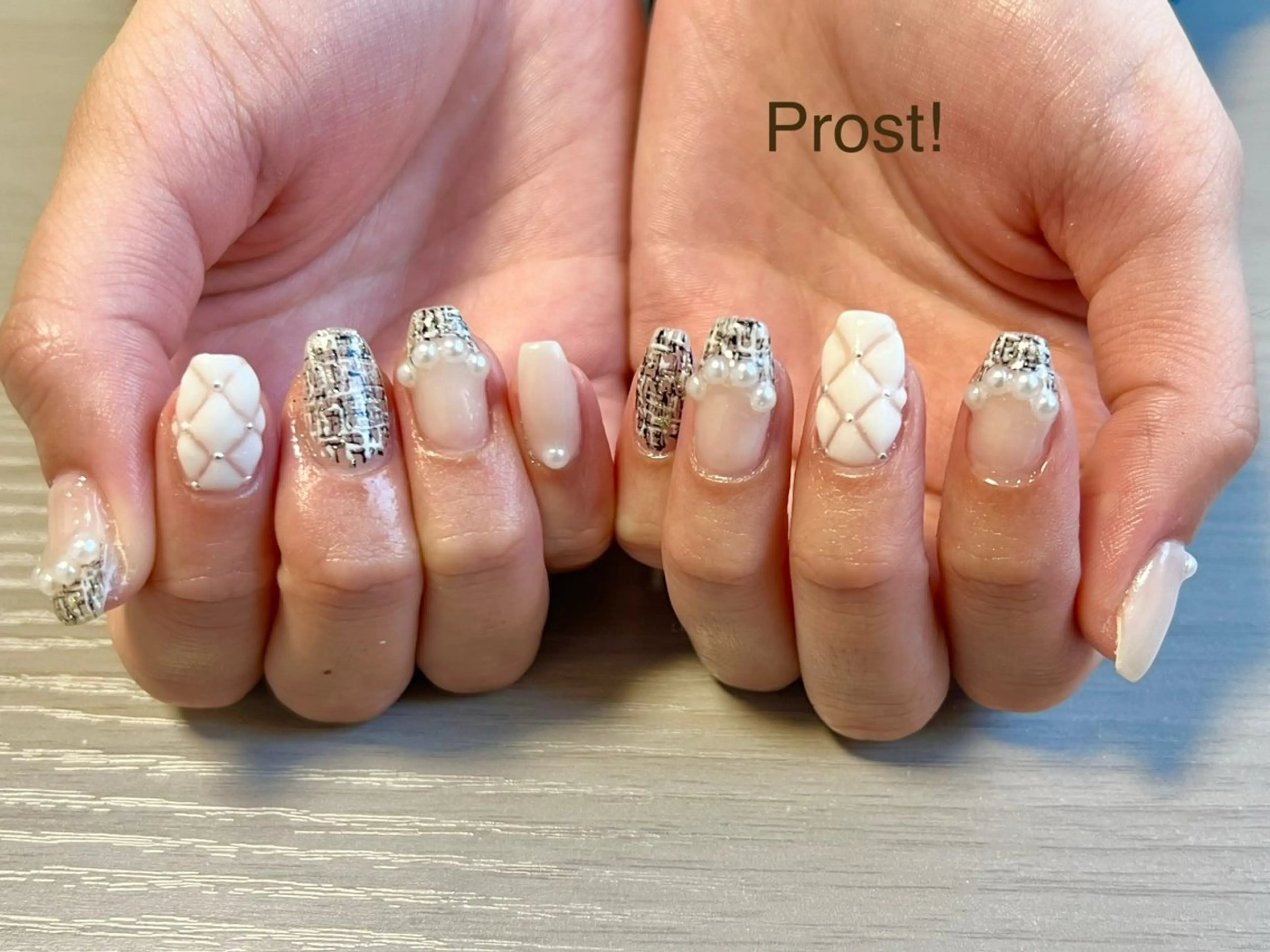 ネイル Nails Prost!のネイルデザイン