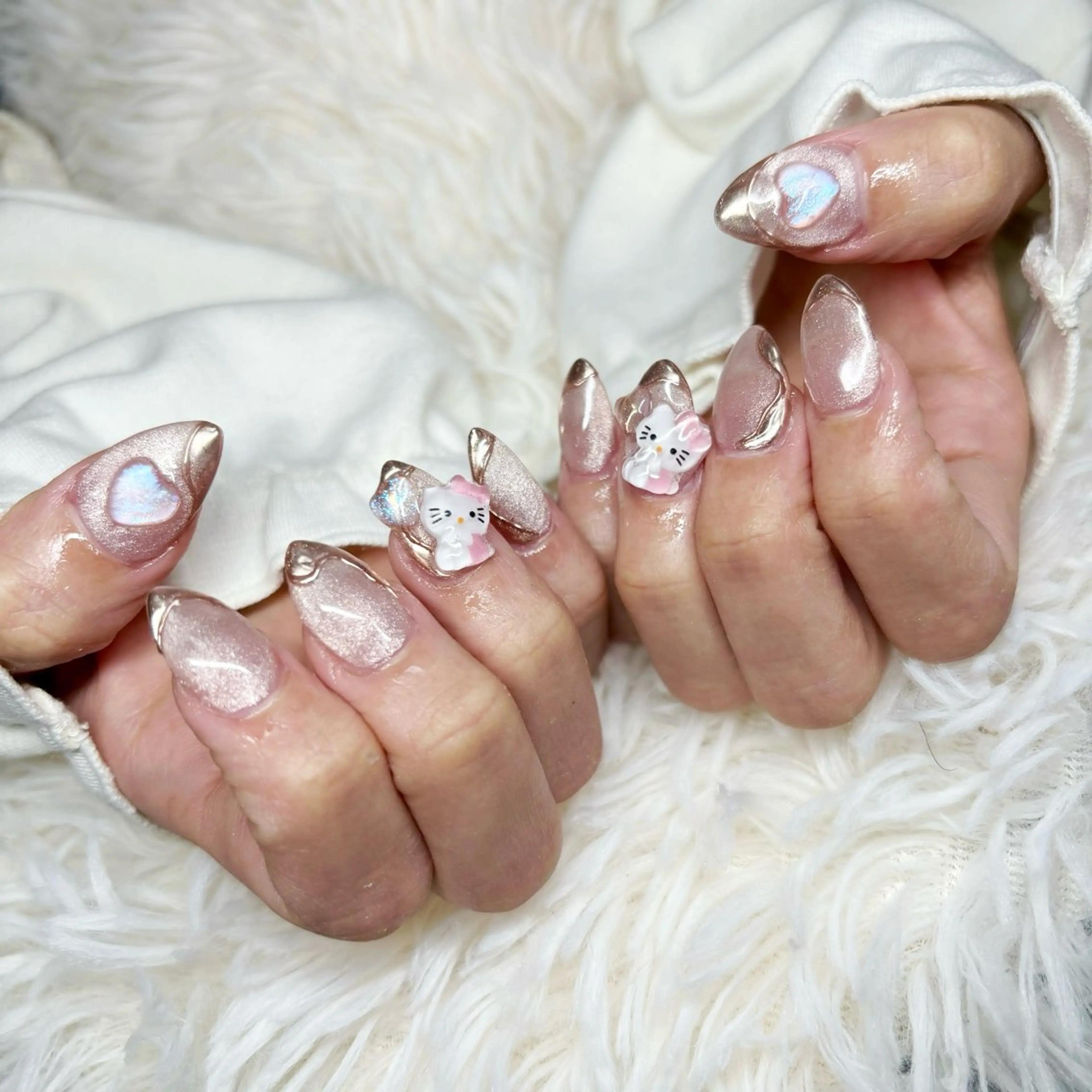 ネイル マグネットネイル スカルプネイル nail salon Ecrin所属・前島 稀歩のネイルデザイン