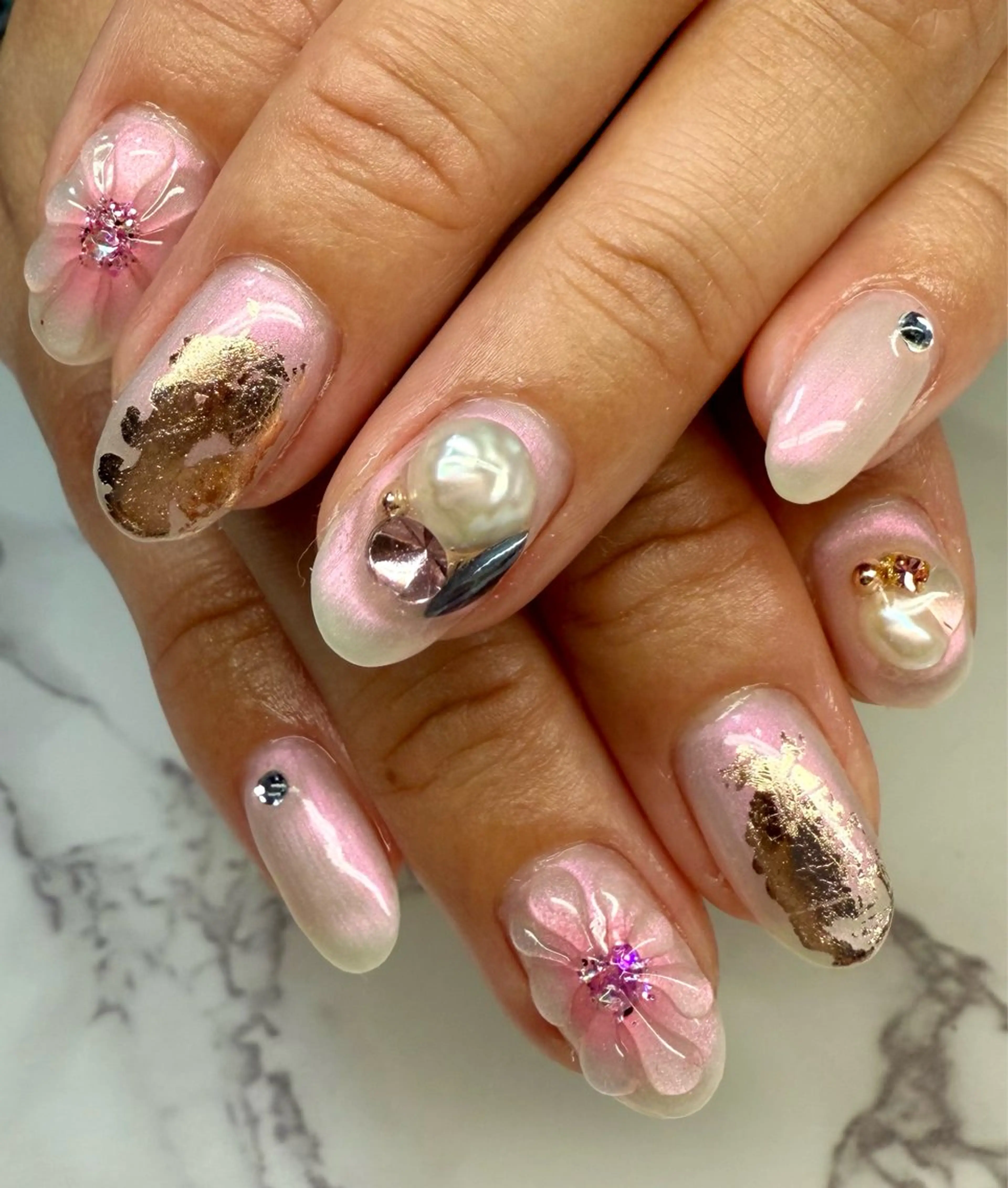 ネイル アートネイル チークネイル フレンチネイル 氷ネイル・うるうるネイル キラキラネイル M.N_ nailのネイルデザイン