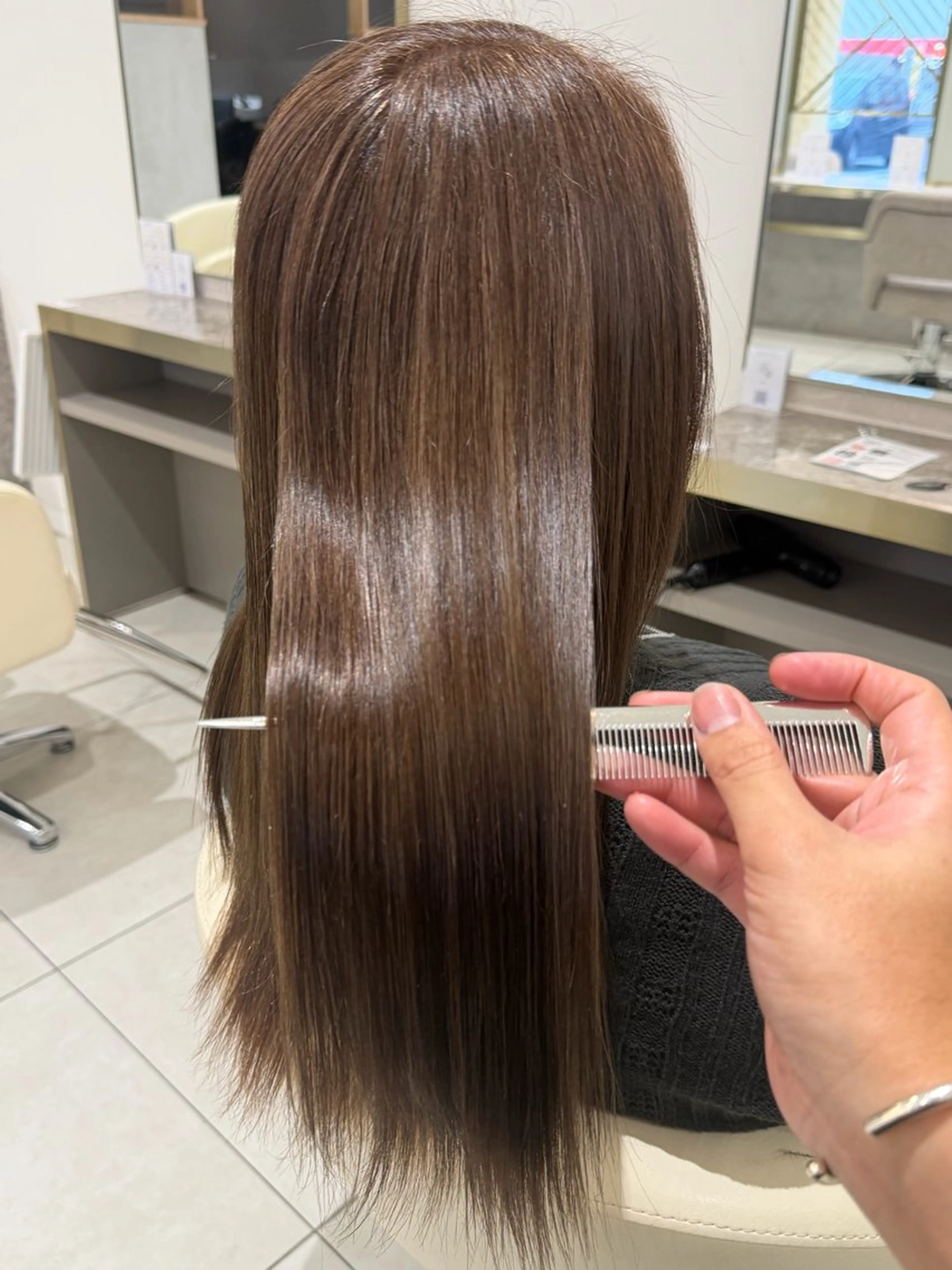 ロング カラー ブリーチ 透明感カラー ブリーチなしカラー 髪質改善 韓国風ヘア ヘアカラー トリートメント 渡辺　亮/ 白髪ぼかし/髪質改善のヘアスタイル