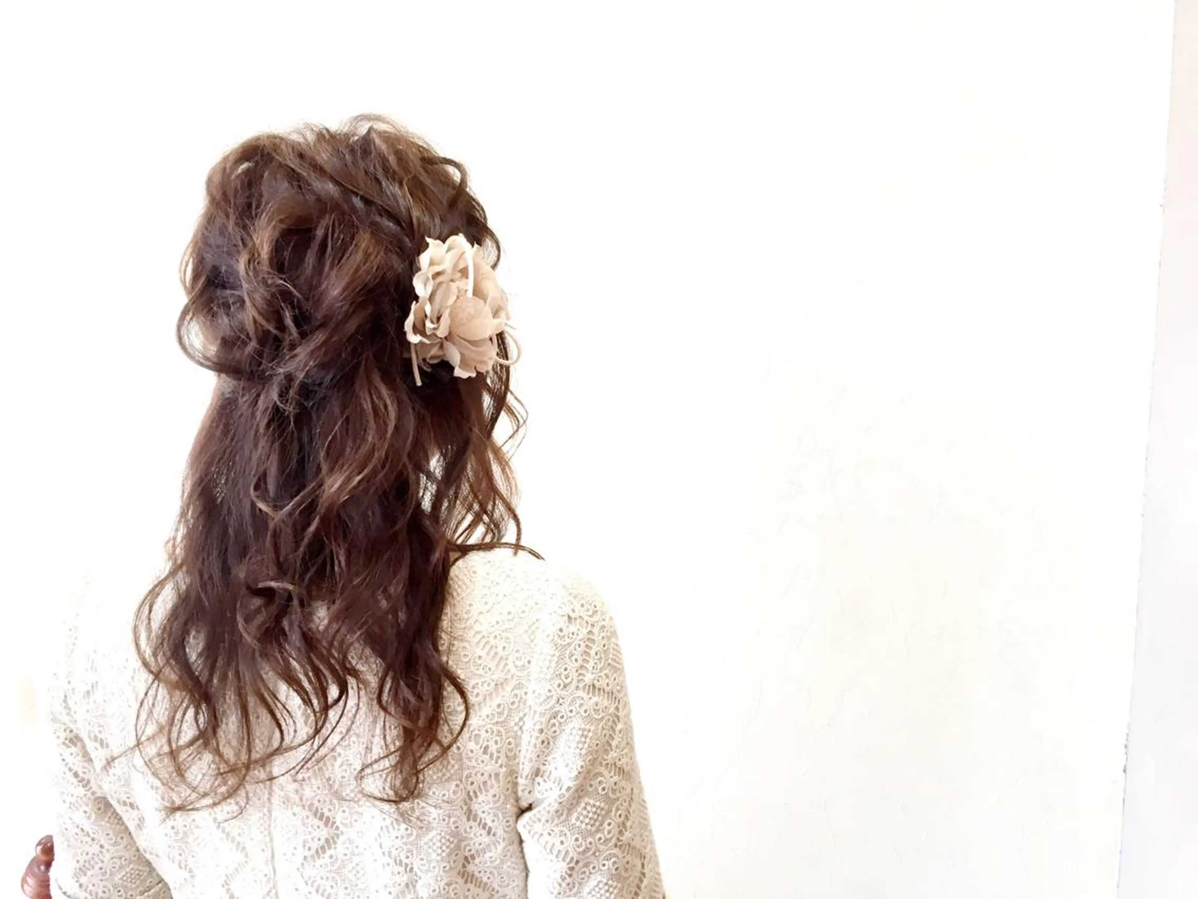 ショート ミディアム セミロング ロング カラー ヘアアレンジ ハーフアップ 結婚式・ブライダル nike所属・nike にけのヘアスタイル