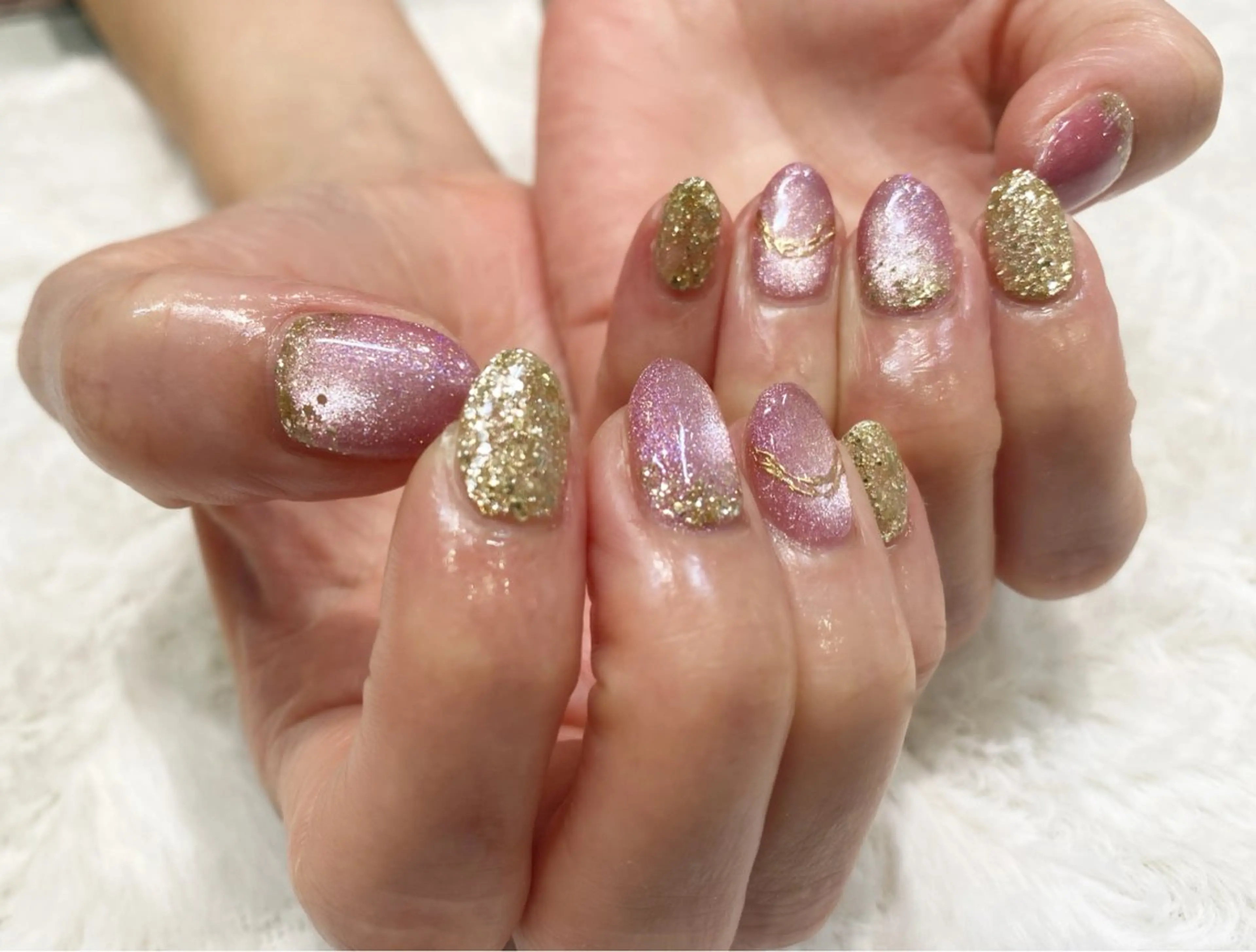 ネイル マグネットネイル ミラーネイル 持ち込み ハンドネイル ネイルサロン nail_upのネイルデザイン