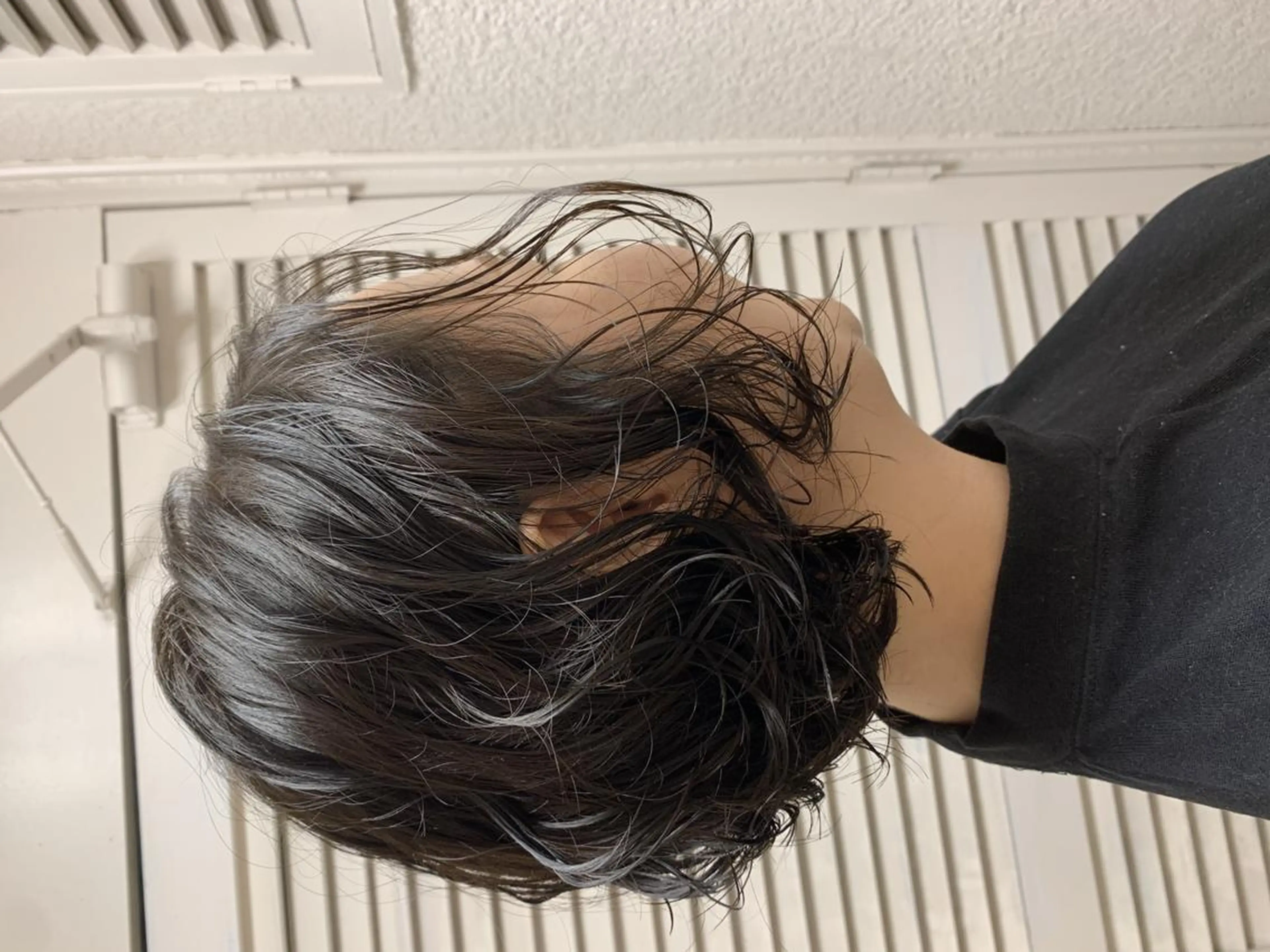 セミロング カラー 嶋村夏実🌼レイヤー 🌸白髪ぼかしのヘアスタイル