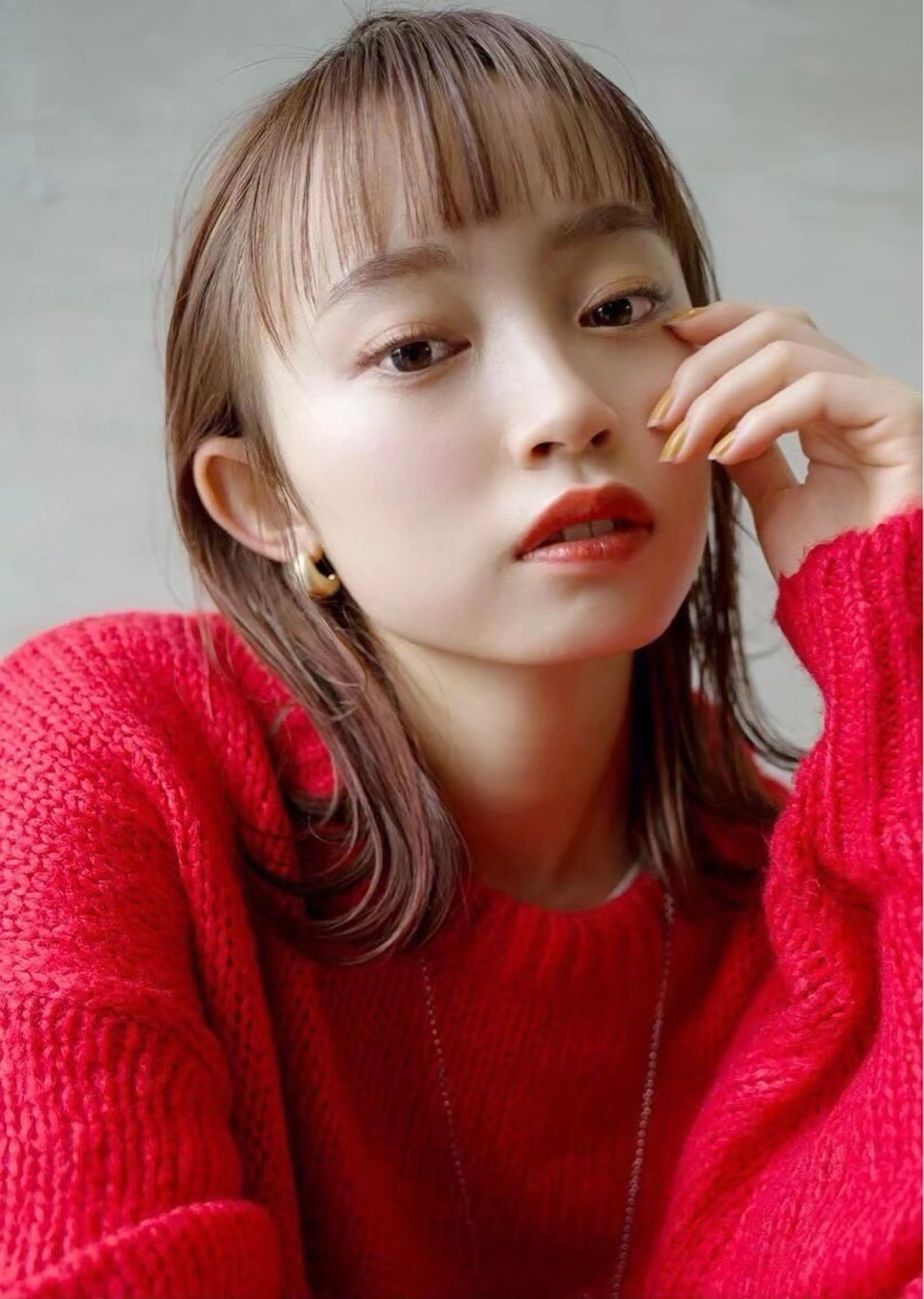 セミロング カラー MISAKI🪐 縮毛矯正のヘアスタイル