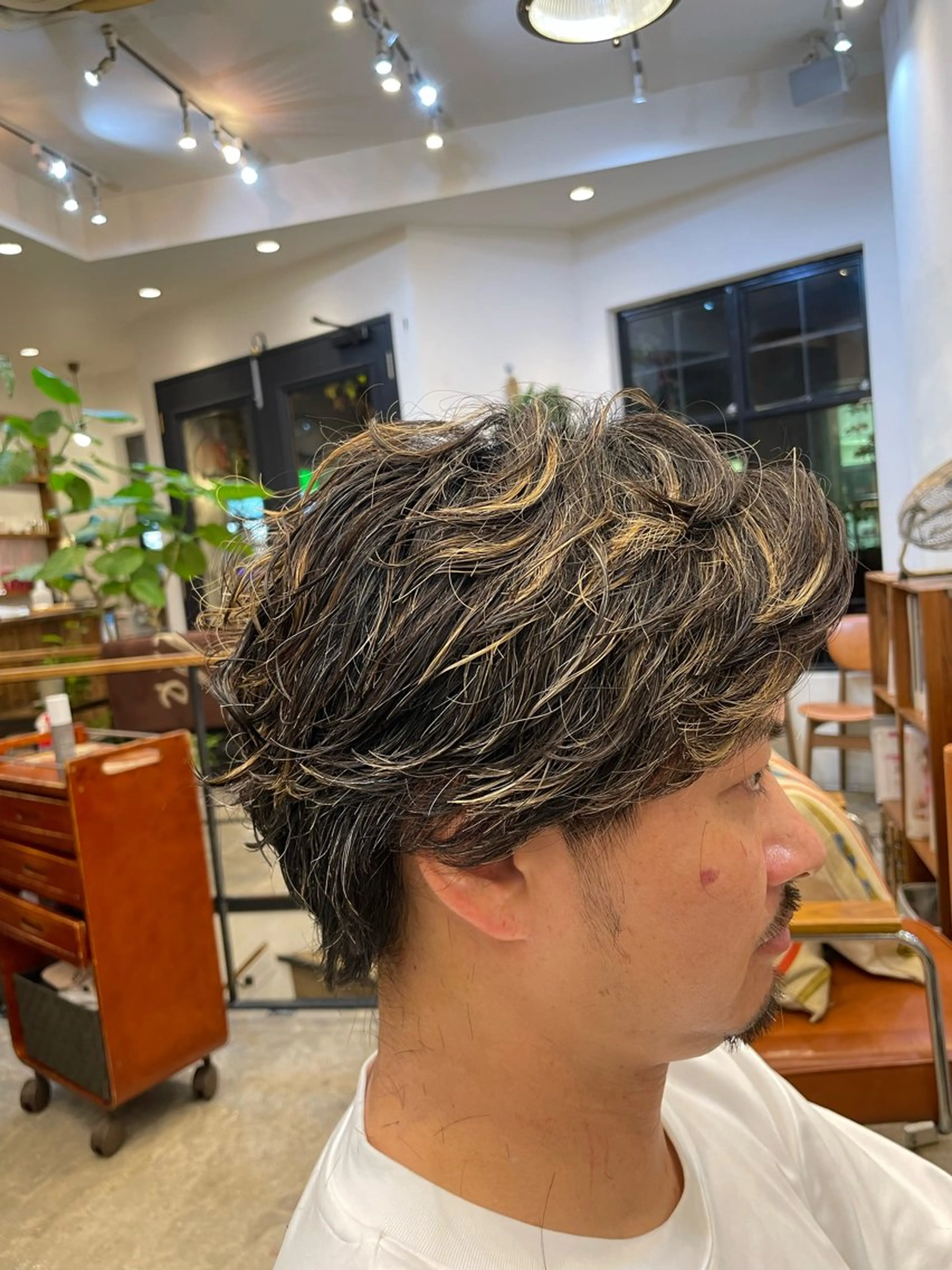 パーマ メンズ メンズハイライト メンズパーマ 七三 吉祥寺/ショート/ ボブ/トナミのヘアスタイル
