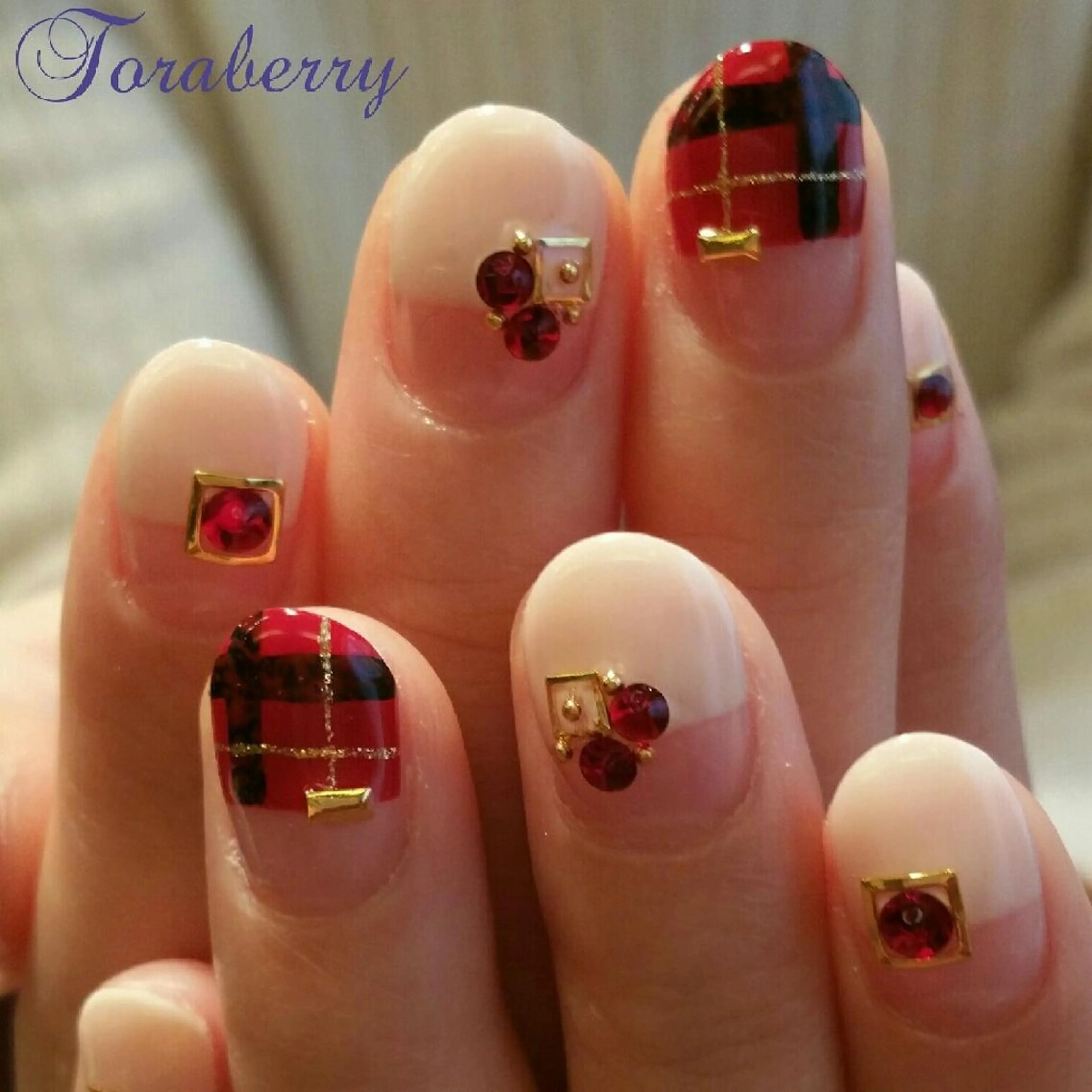 ネイル ネイリスト なつみのネイルデザイン