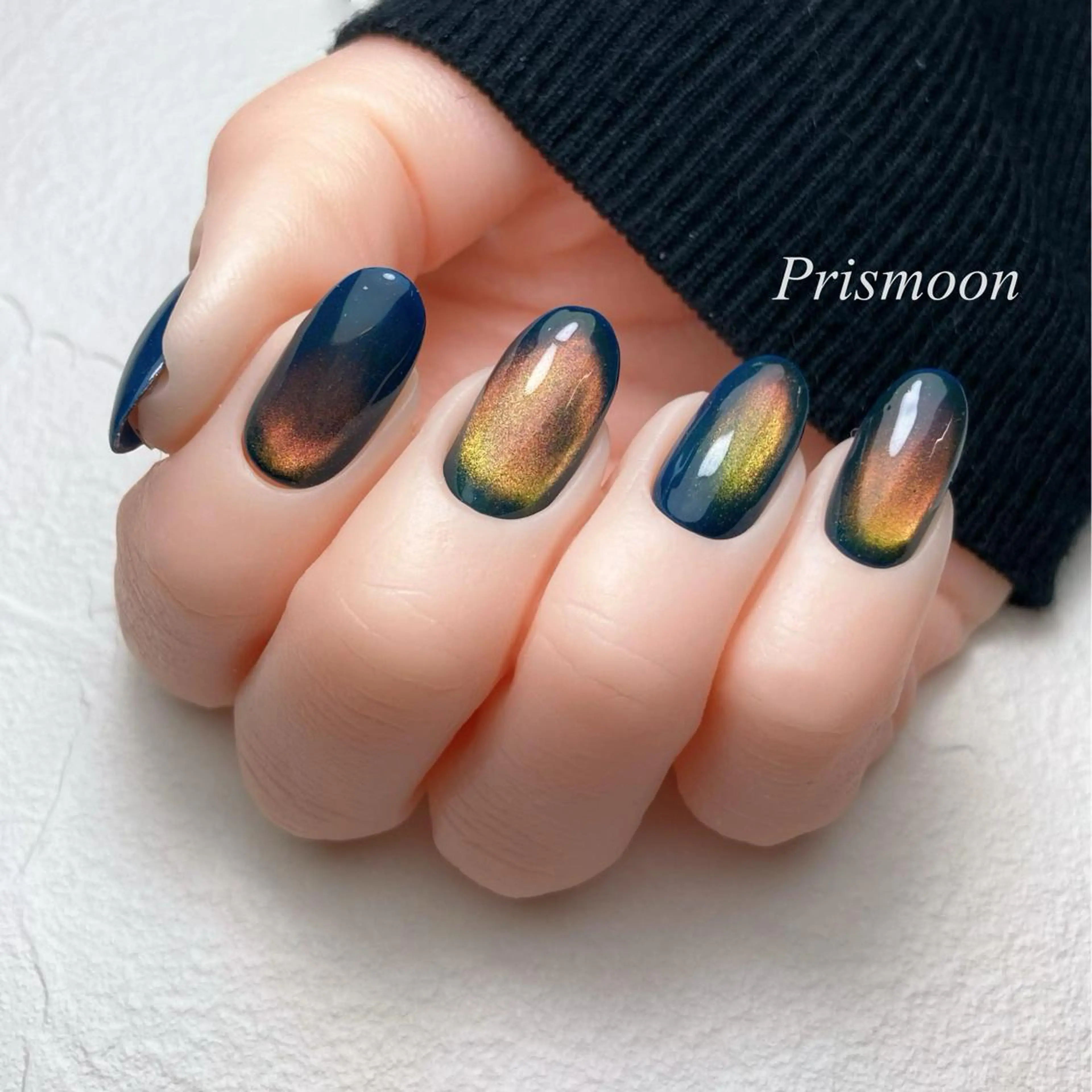 ネイル マグネットネイル Prismoon  Nail所属・Prismoon Nailのネイルデザイン