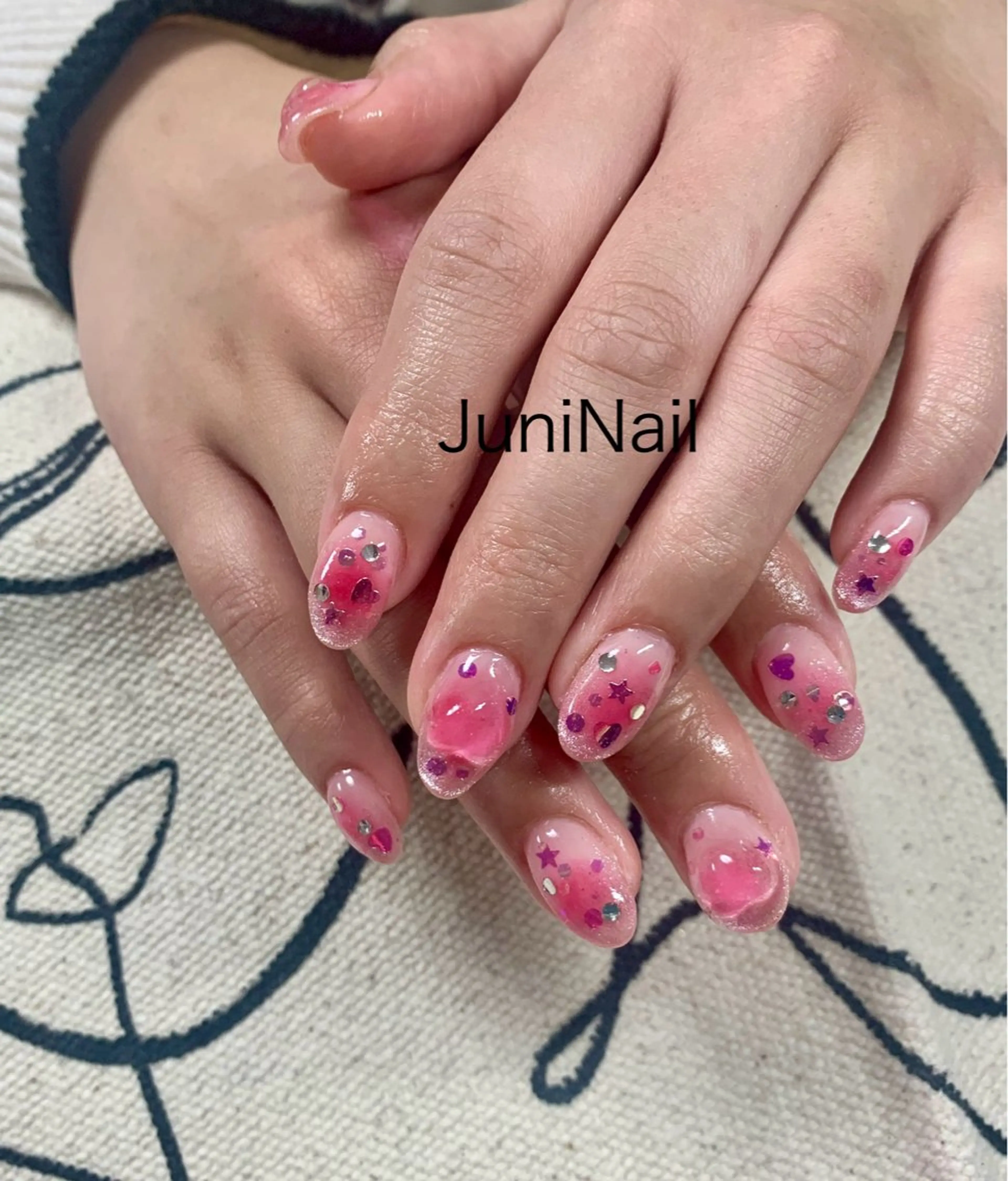 ネイル ハンドネイル JuniNail 주니네일🇰🇷suのネイルデザイン