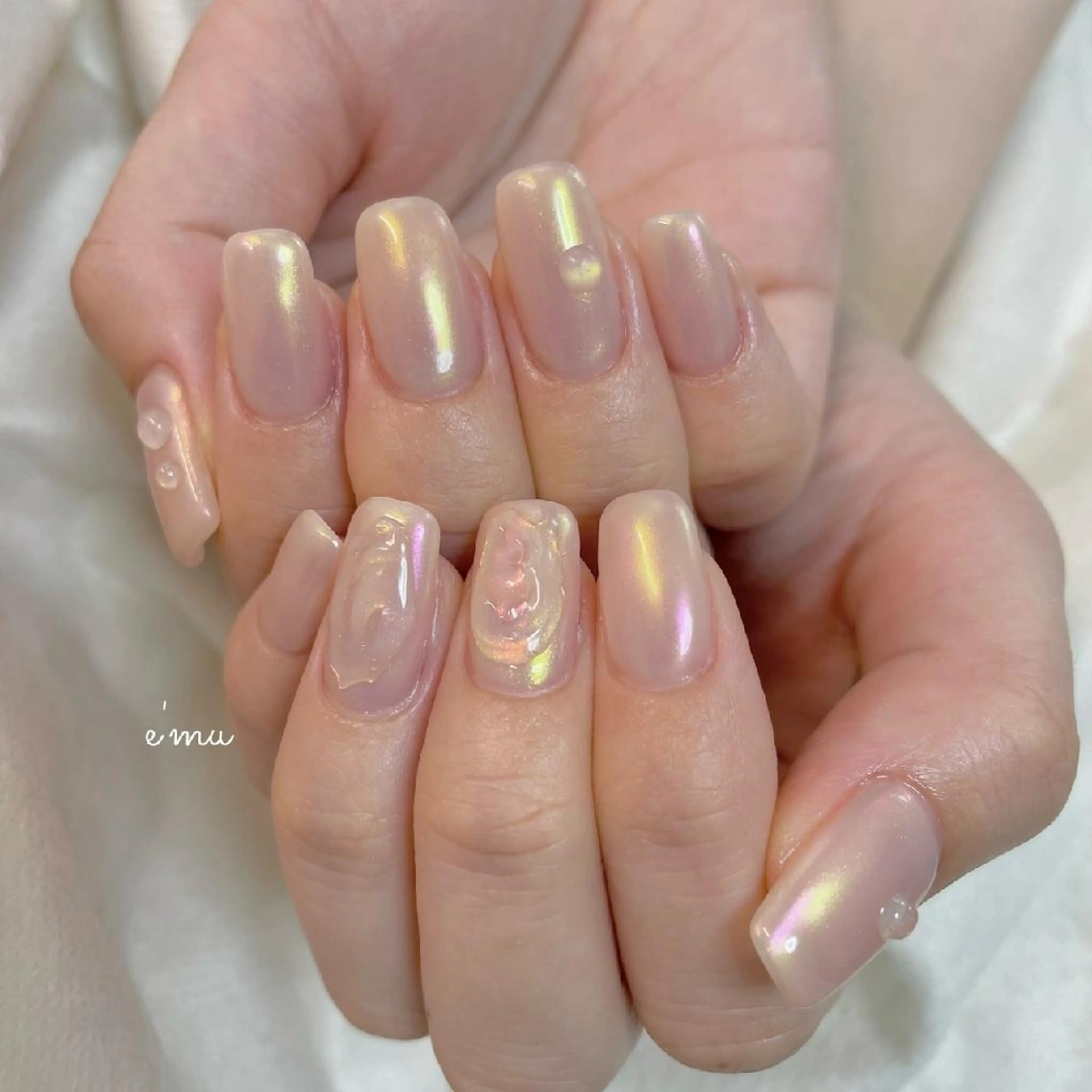 ネイル オーロラネイル ハンドネイル nail salon e'mu💐のネイルデザイン