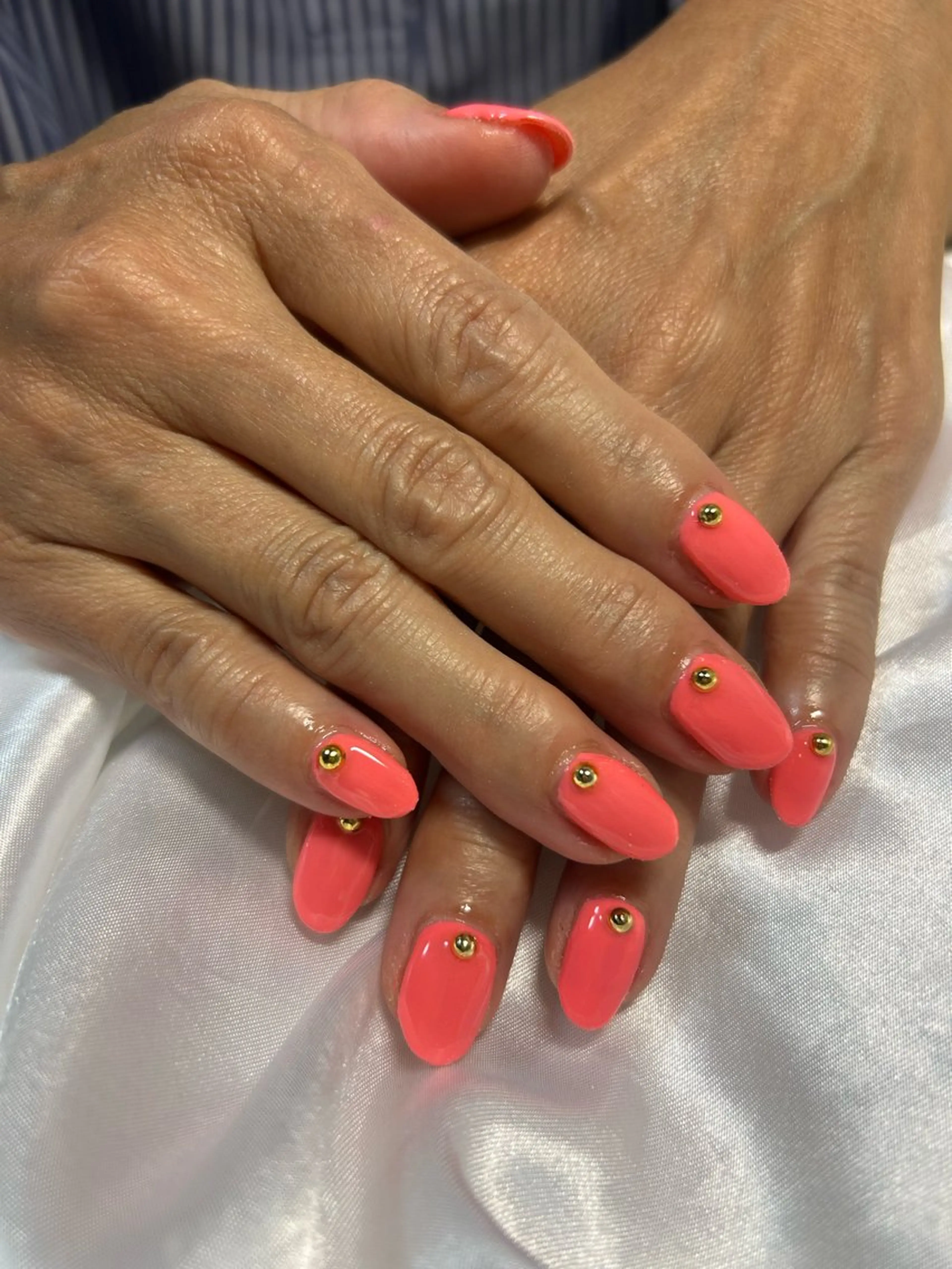 ネイル ゴールド フットネイル NailSalon Beniceのネイルデザイン