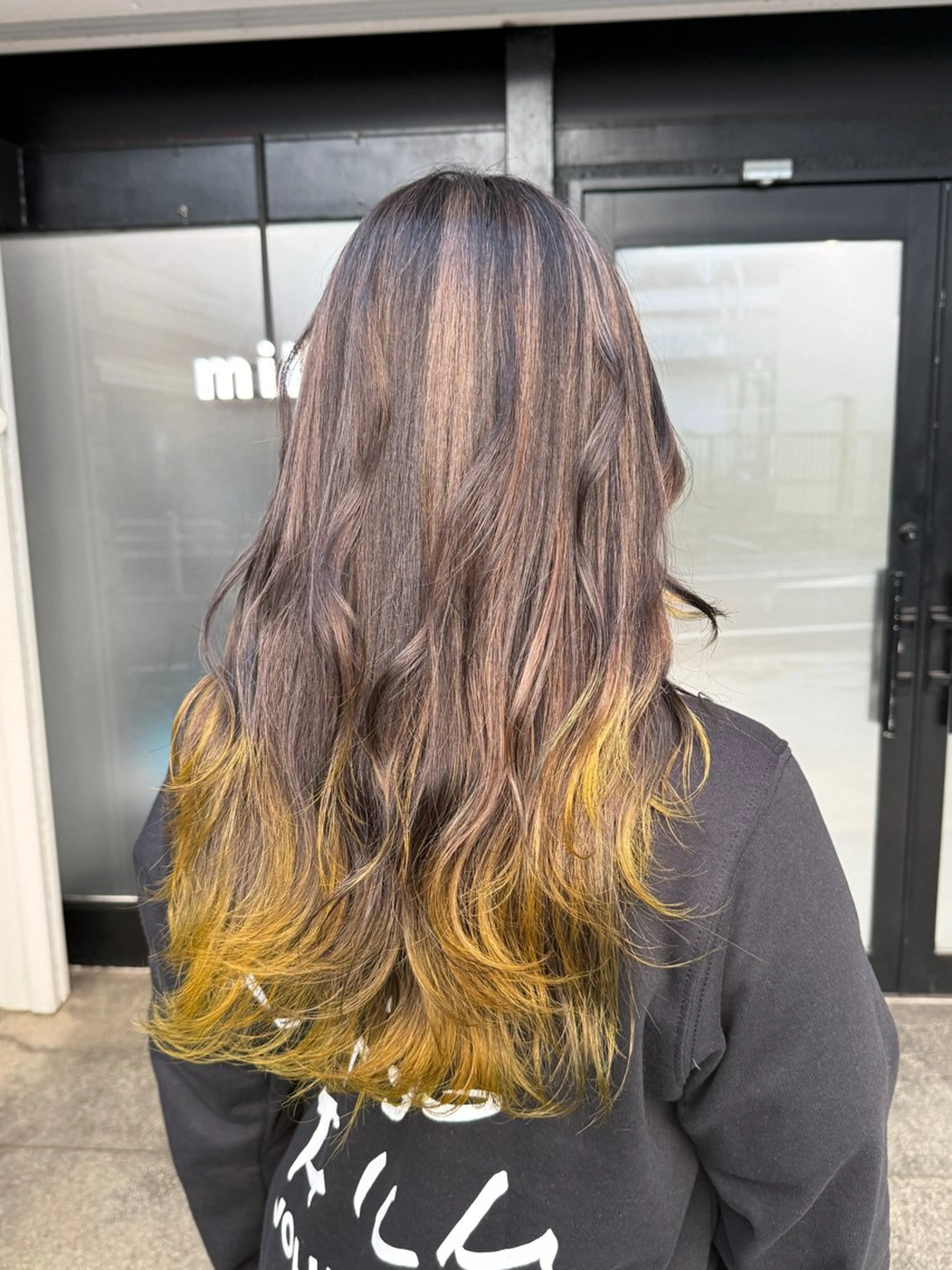 ロング カラー カット ヘアカラー 透明感カラー/パーマ 🌀アオノのヘアスタイル