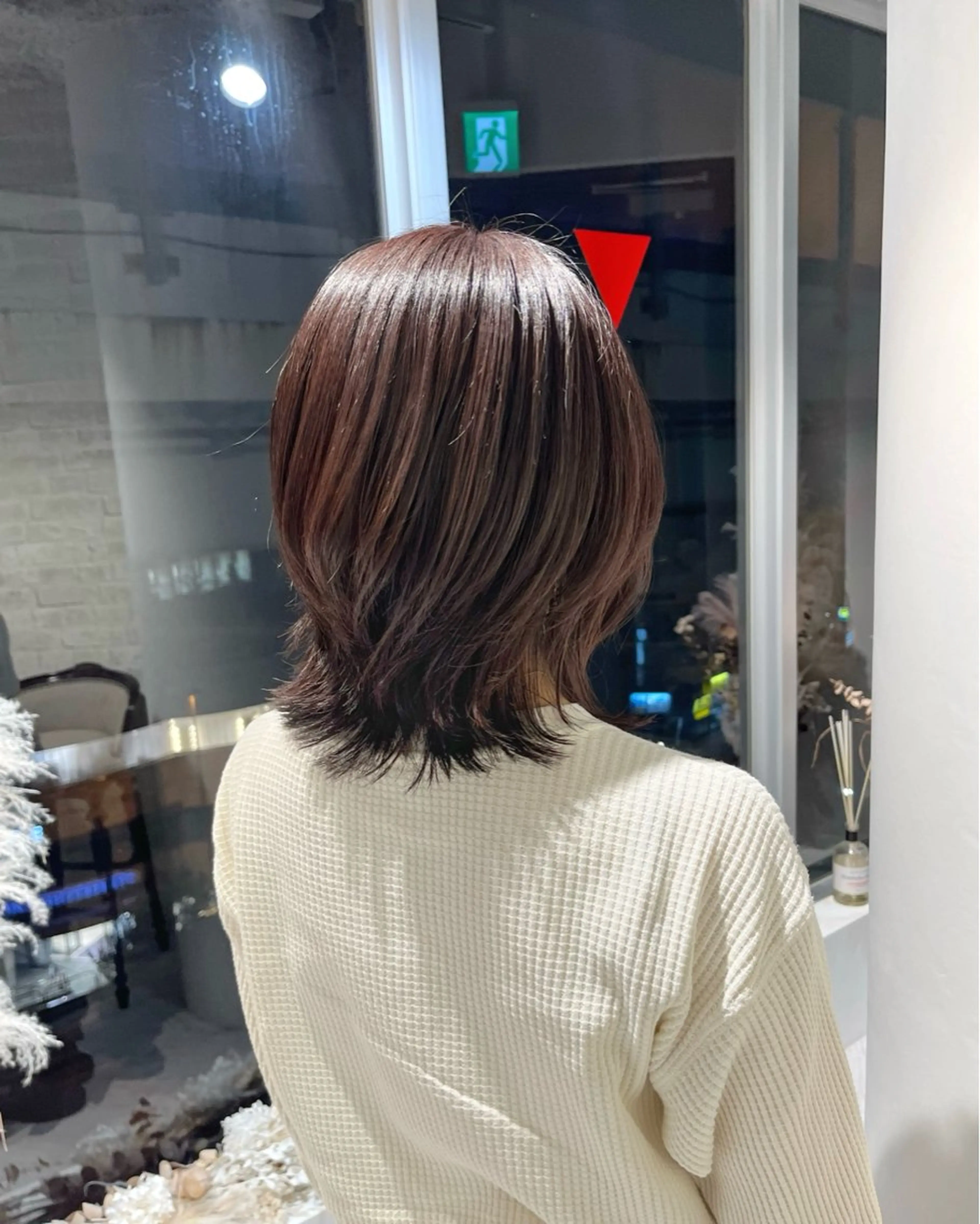 ミディアム くびれヘア カット ヘアカラー ボブ/レイヤー/ 茉莉花のヘアスタイル