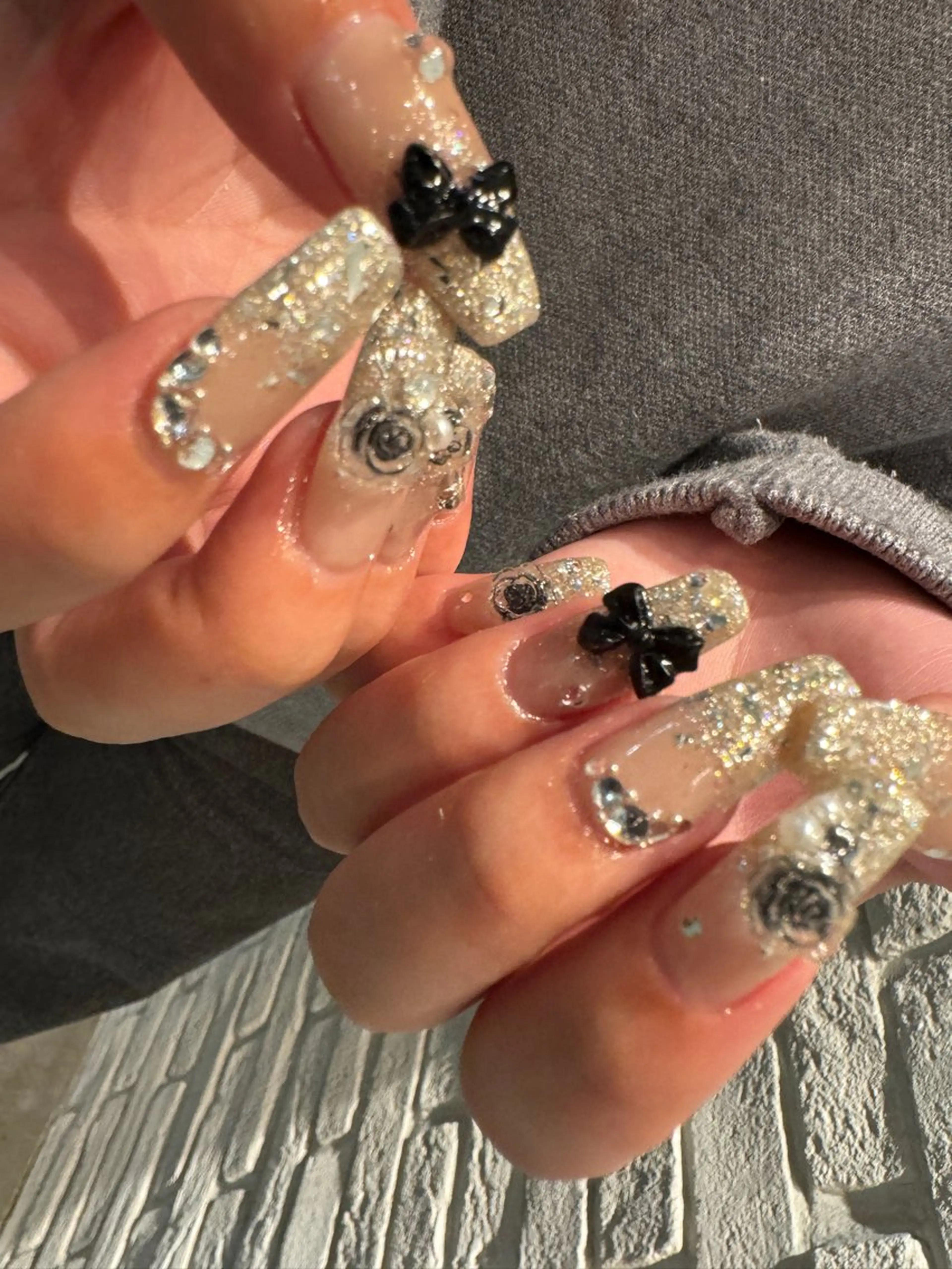 ロング ロング m kaori𓃟のネイルデザイン