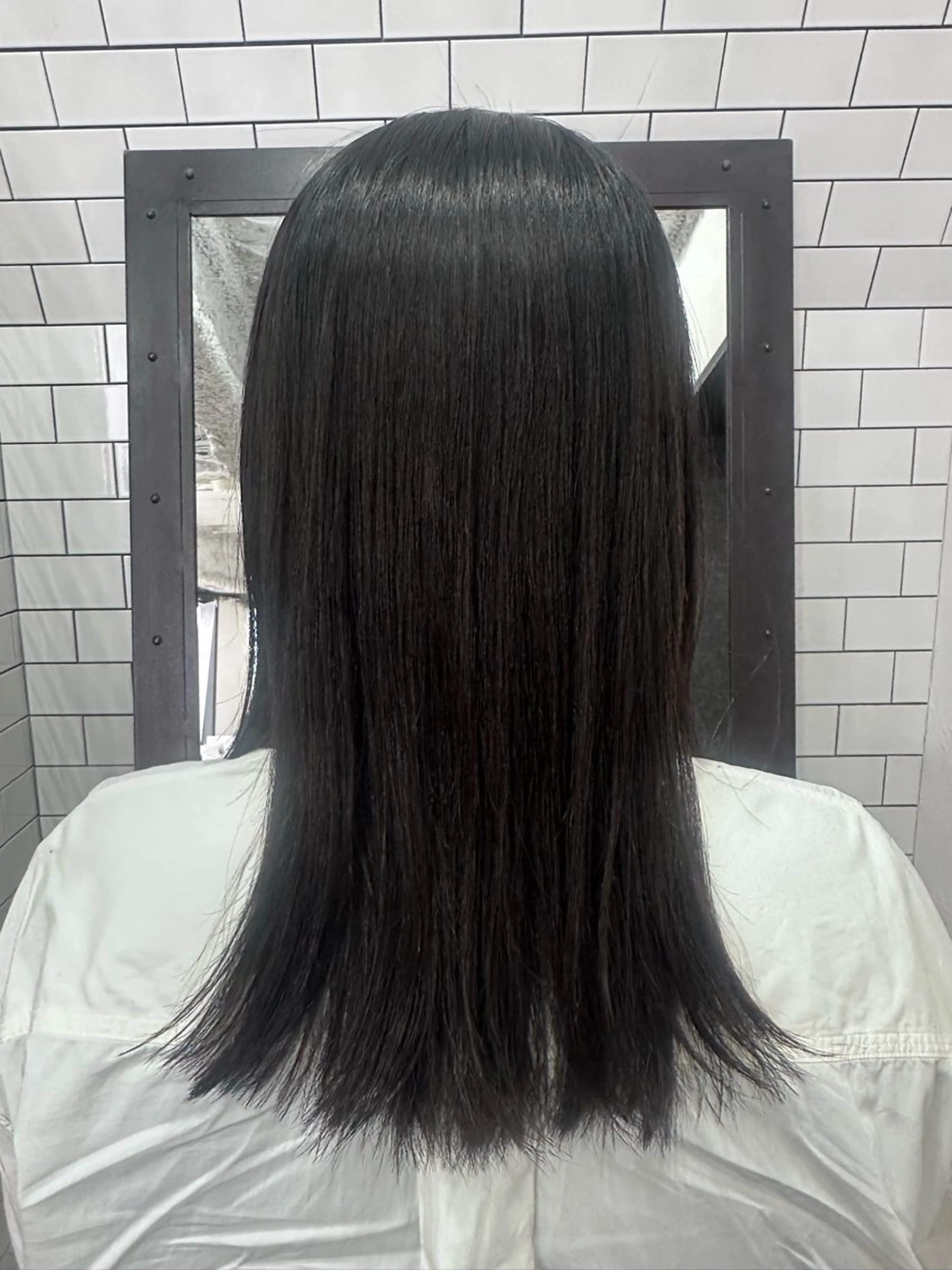 セミロング カット 縮毛矯正 トリートメント 妙見 知洋のヘアスタイル