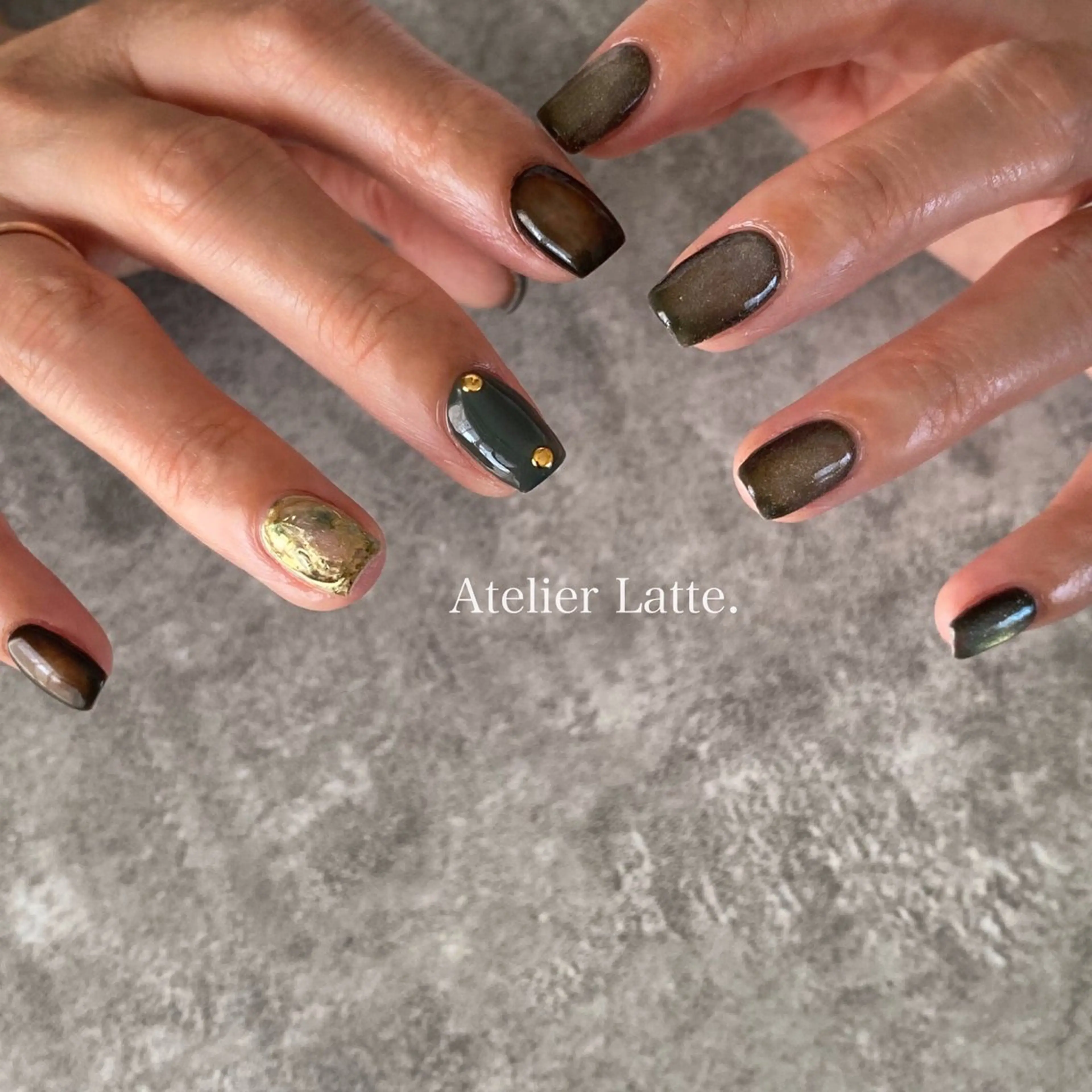 ネイル ハンドネイル フットネイル Atelier Latteのネイルデザイン