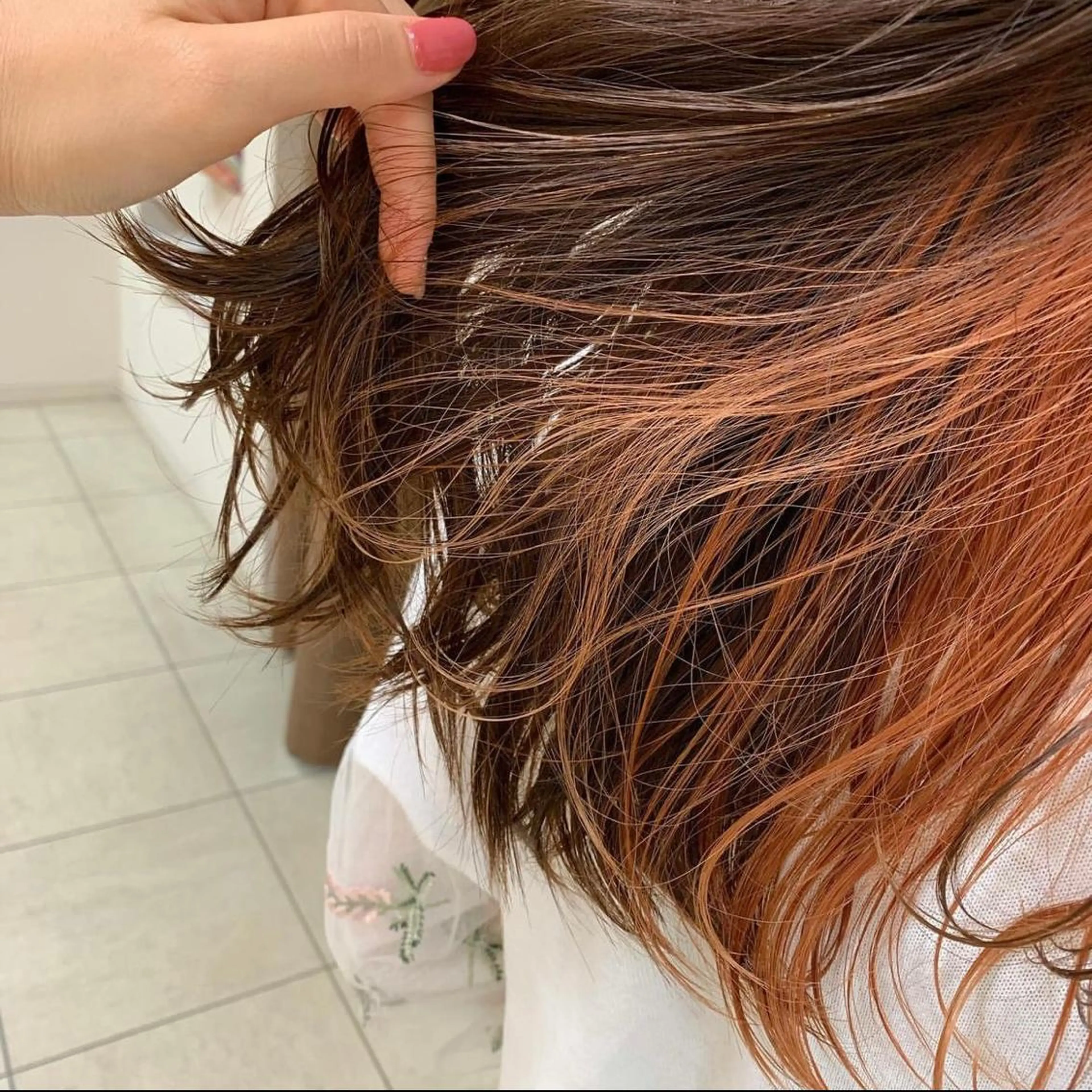 セミロング カラー レイヤーカット×艶髪 /Ayanaのヘアスタイル