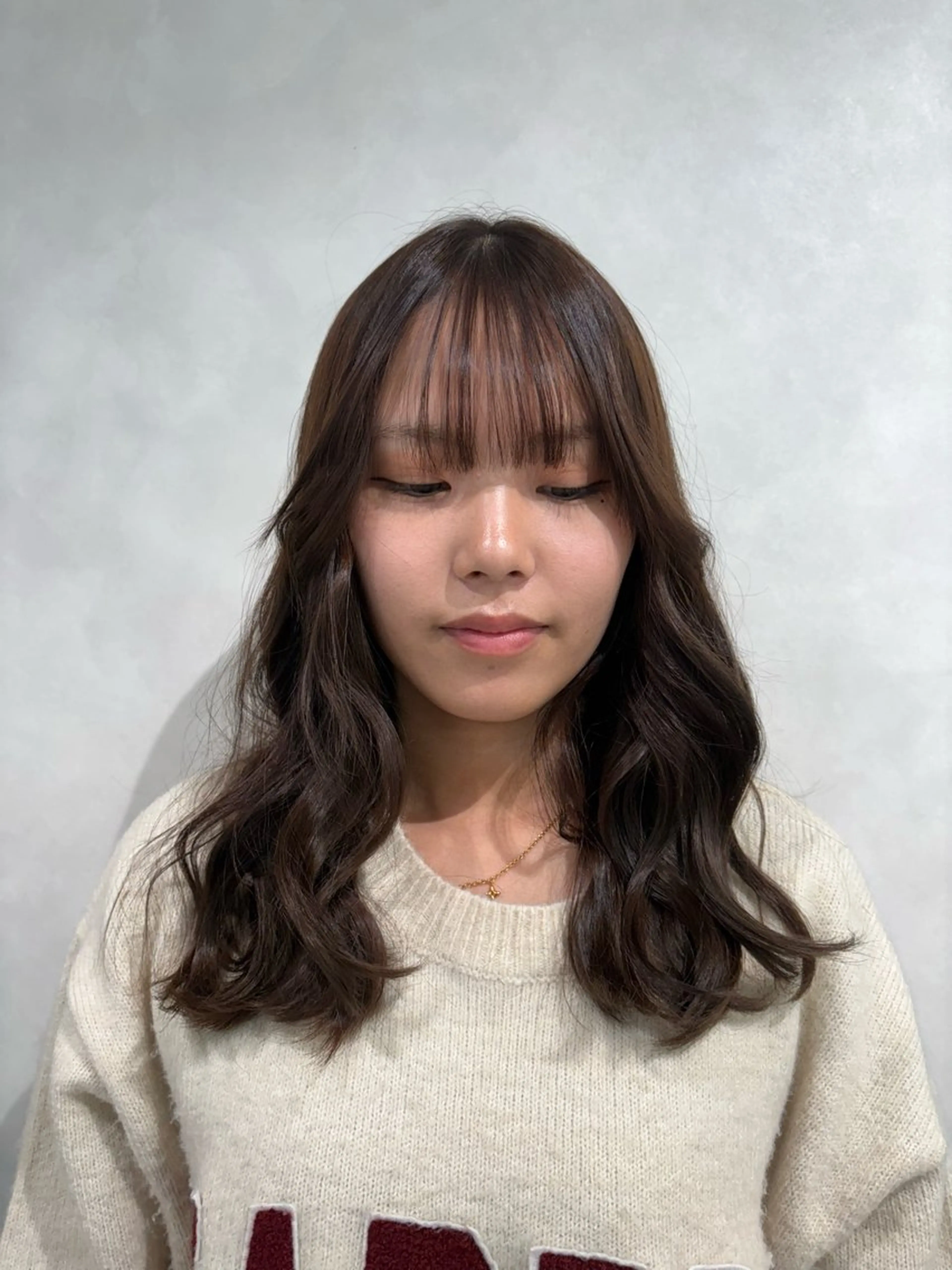 セミロング 森住 優香のヘアスタイル