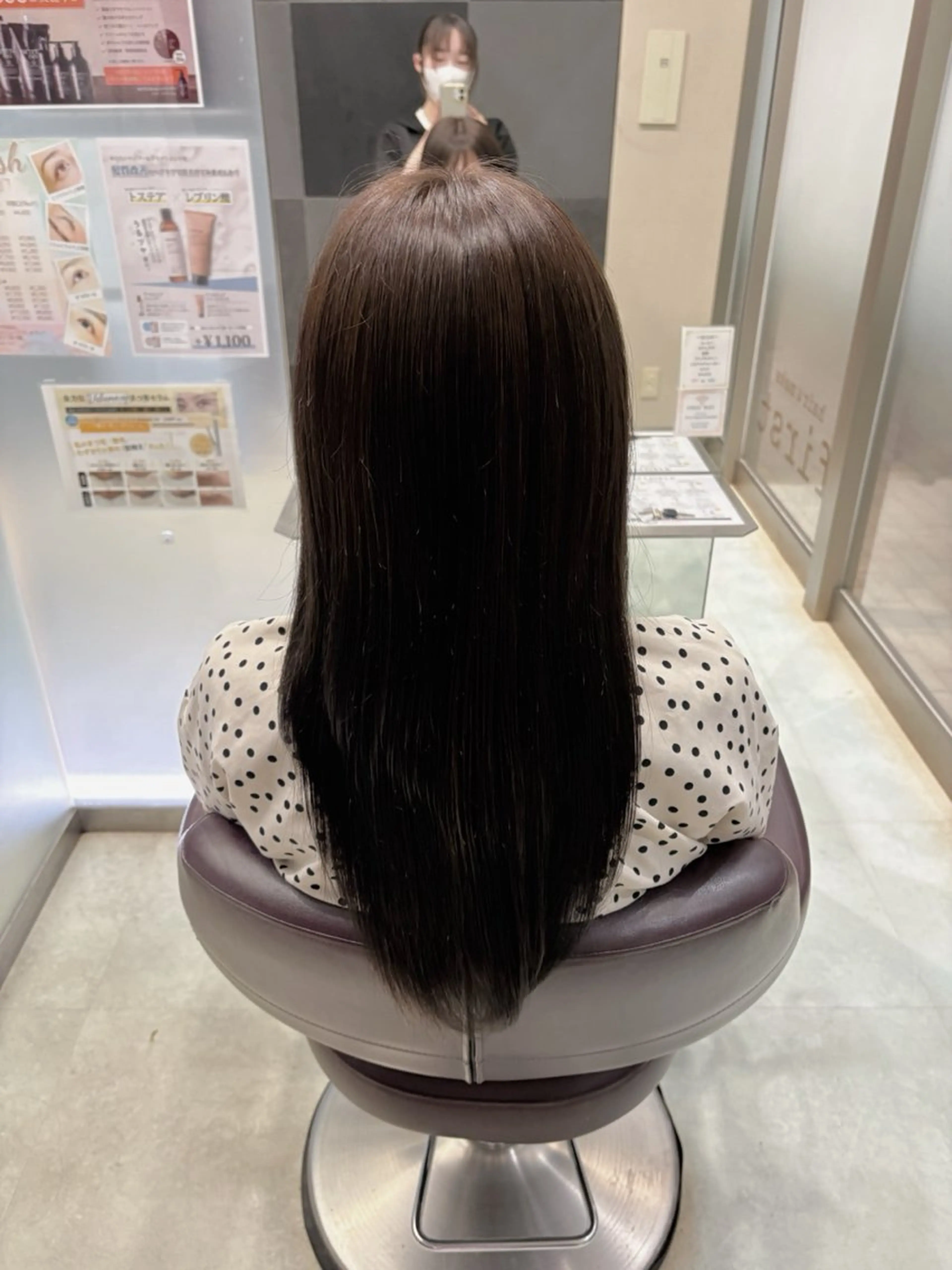 カラー Yoshida neiroのヘアスタイル