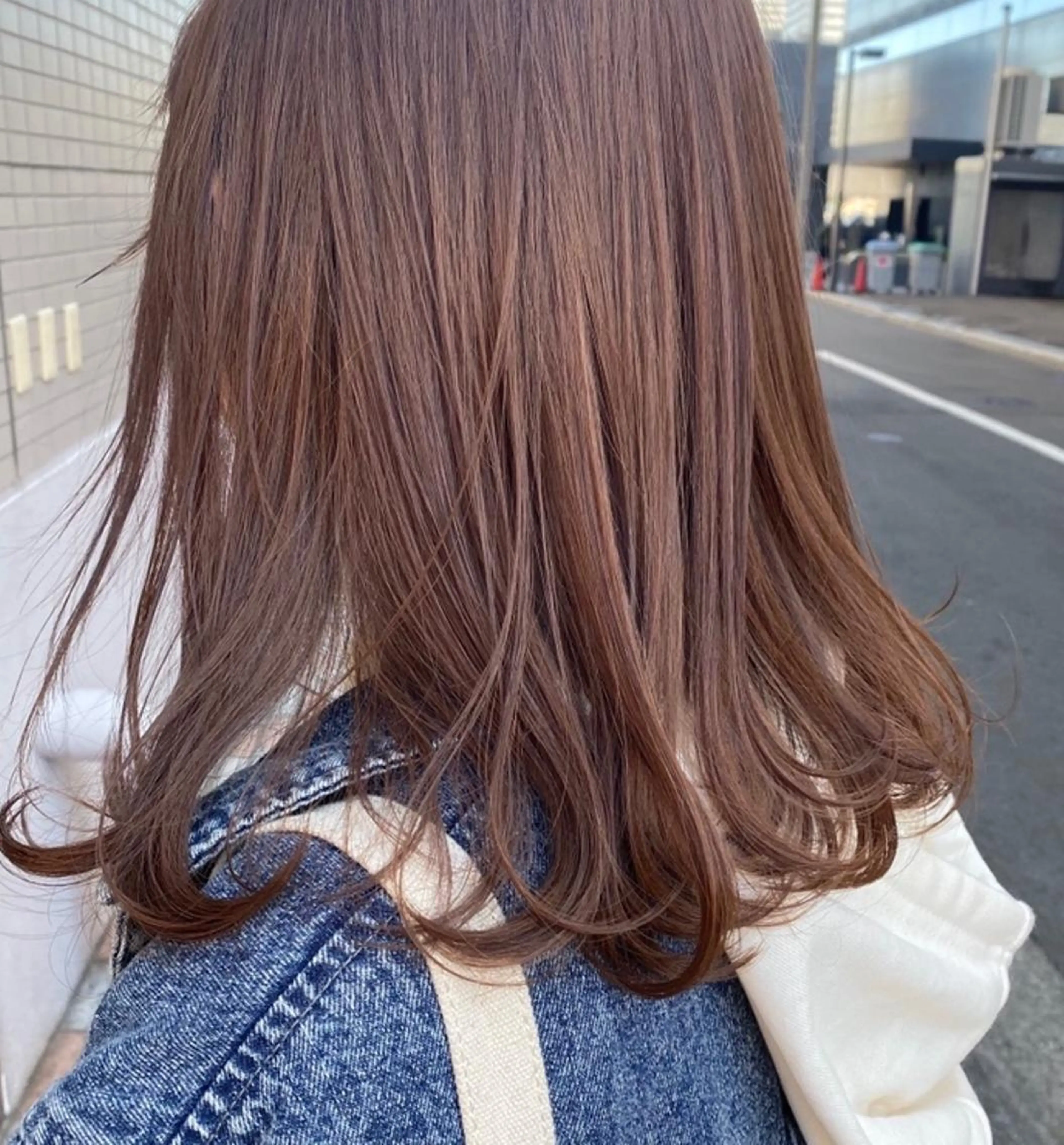 セミロング カラー ヘアカラー トリートメント 滝本 里実のヘアスタイル