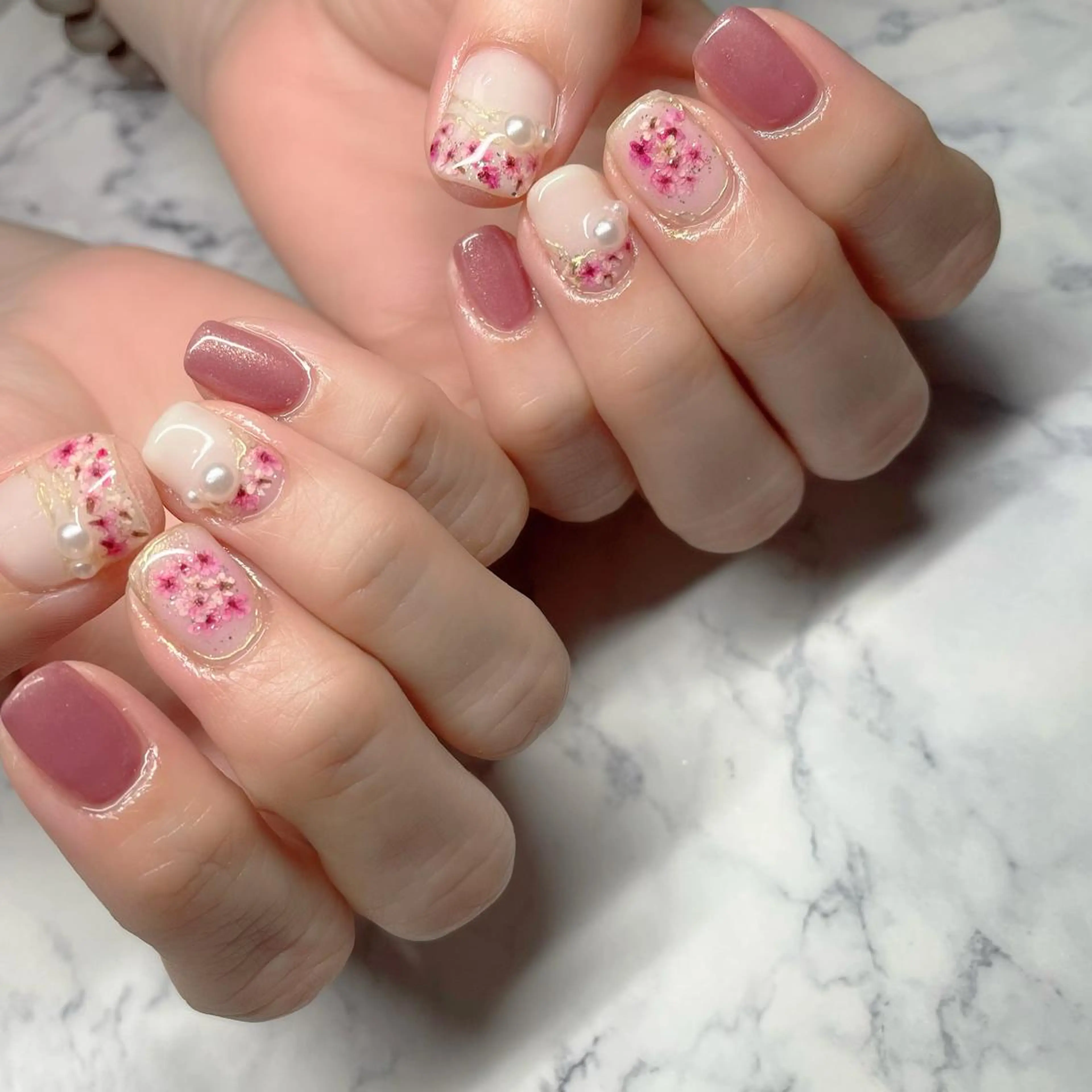 ネイル ハンドネイル y39nail toshiのネイルデザイン