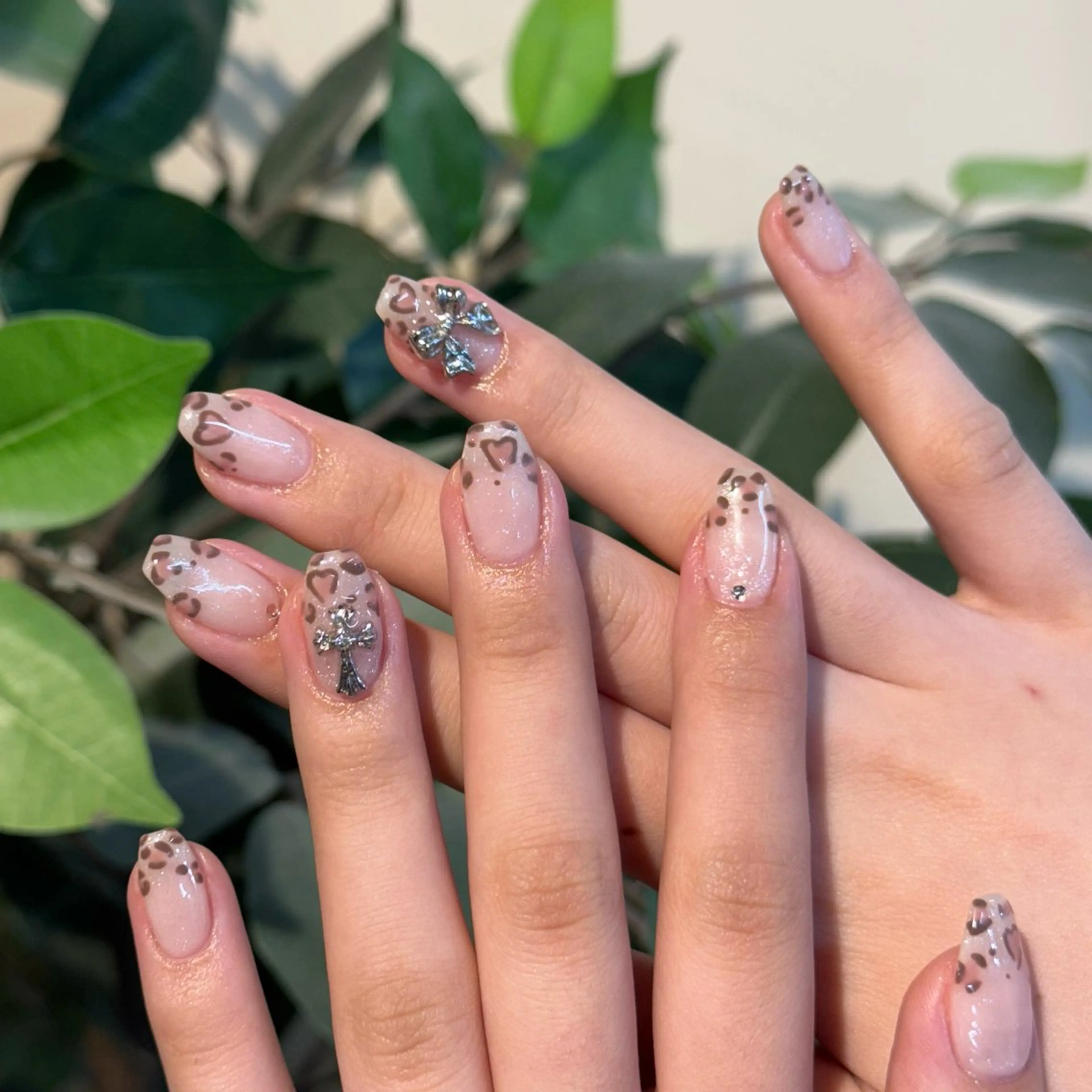 ネイル ハンドネイル 🌿BLITZ 🦋笠原雪音🦋のネイルデザイン