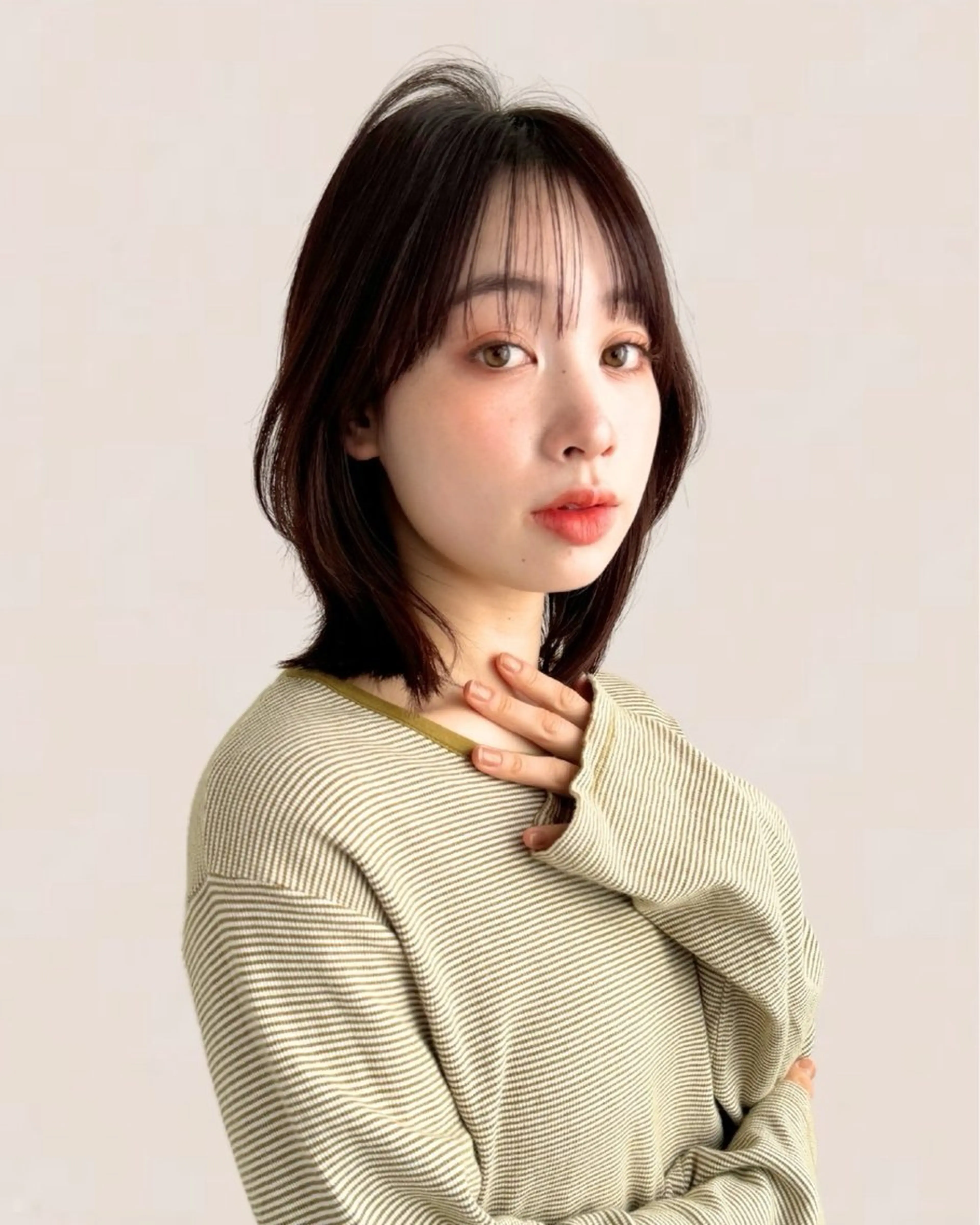 ミディアム Joule 建山美友のヘアスタイル
