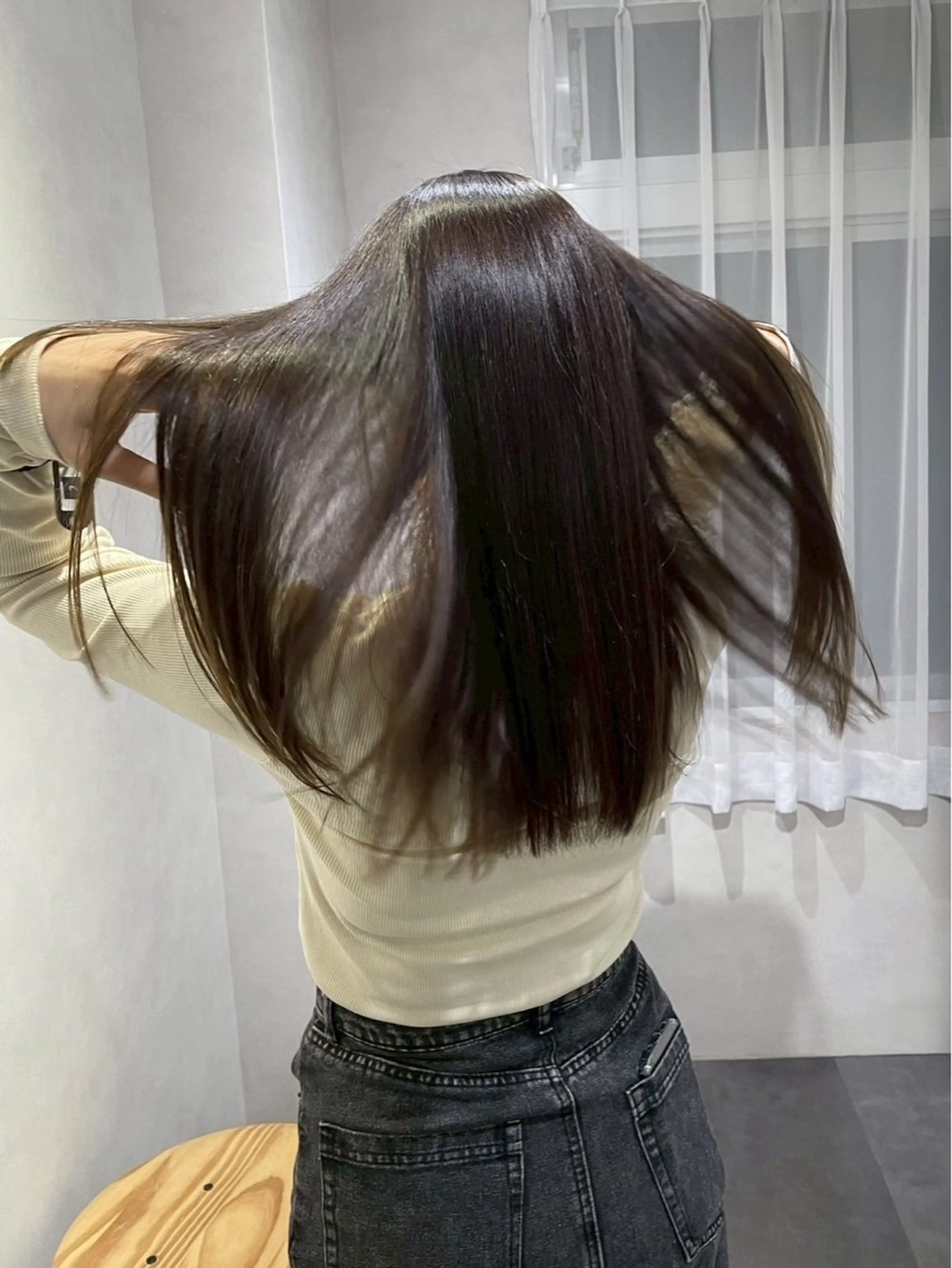 セミロング カラー ヘアカラー トリートメント カラーモデル募集🔥 西梅田/六角一咲のヘアスタイル