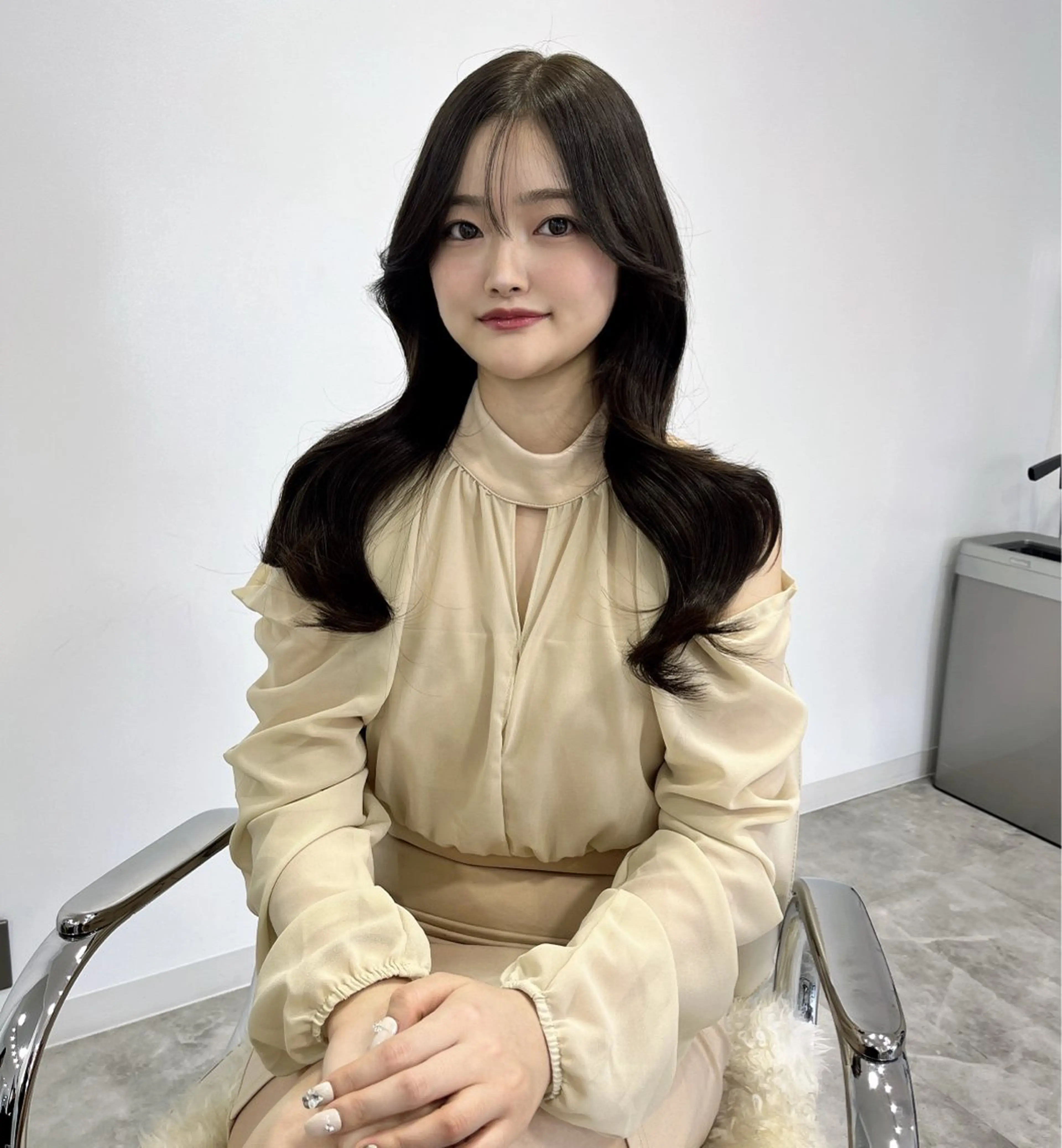 ロング ヘアカラー トリートメント 𝑴𝑰𝑯𝑶 ／ワンホンヘアのヘアスタイル