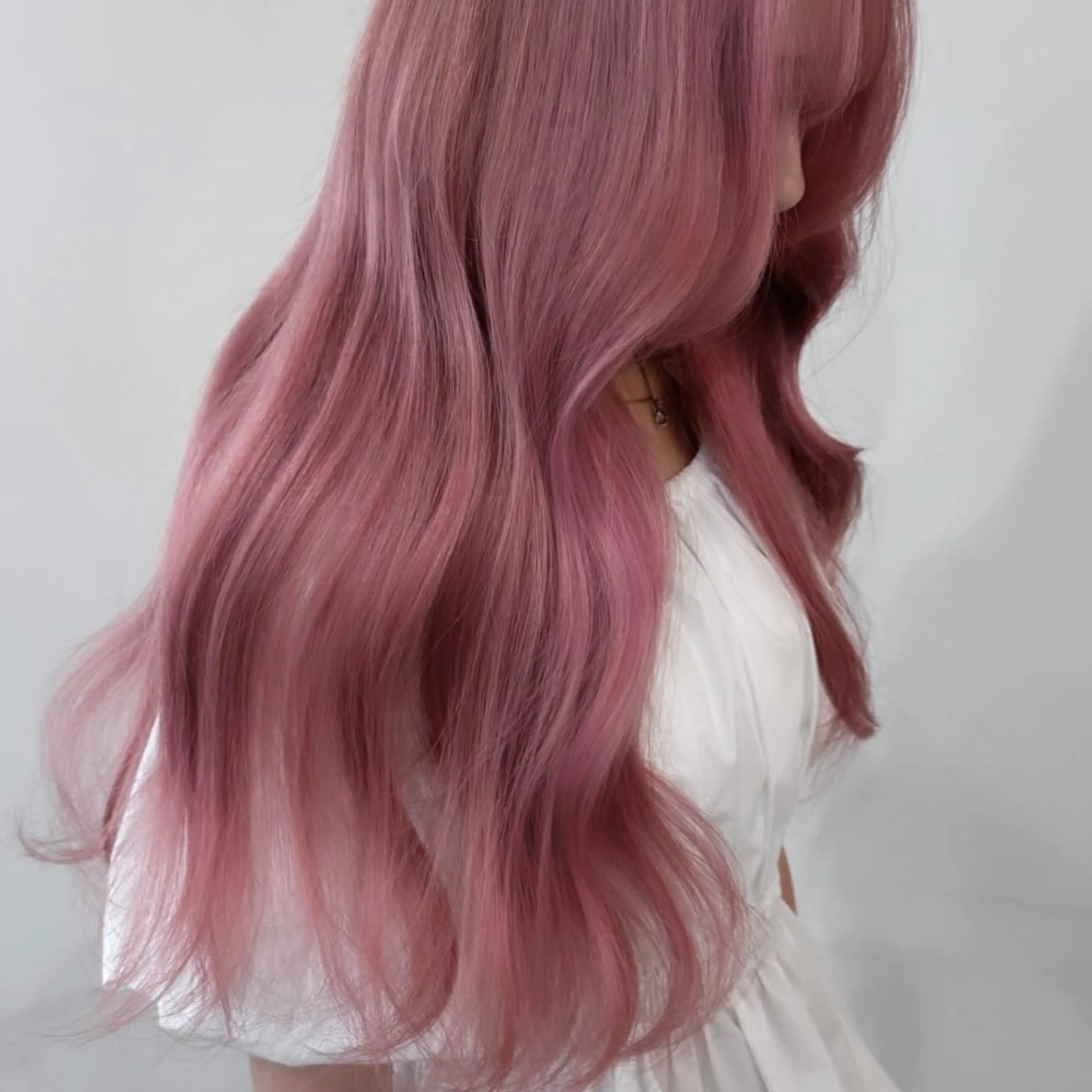 ロング カラー ピンクカラー ホワイトピンク ヘアカラー ブリーチ୨୧大阪梅田 タカシマリナ♡のヘアスタイル