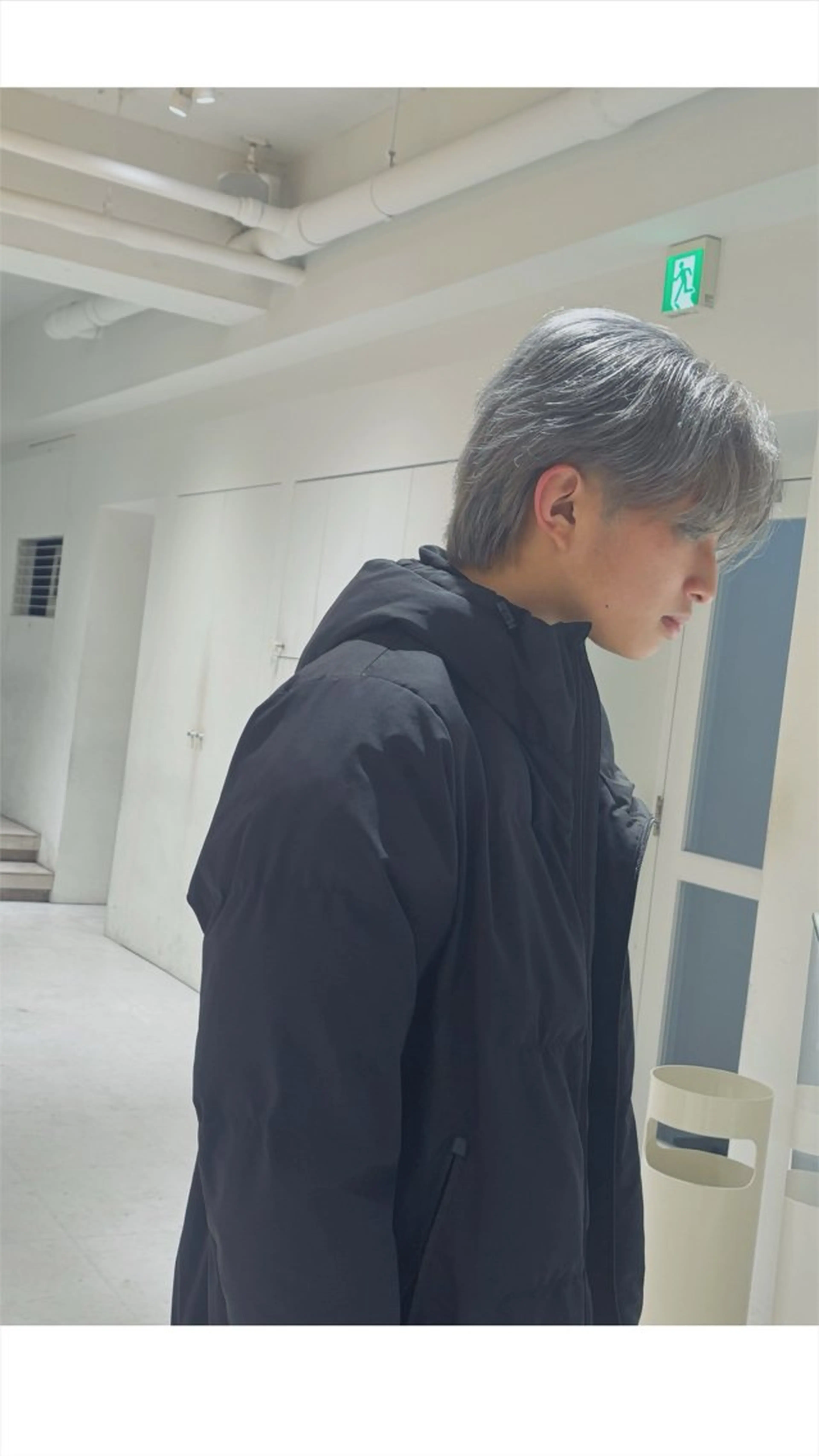 2bleach1color🎨＊19時30分​〜​男性のみの写真