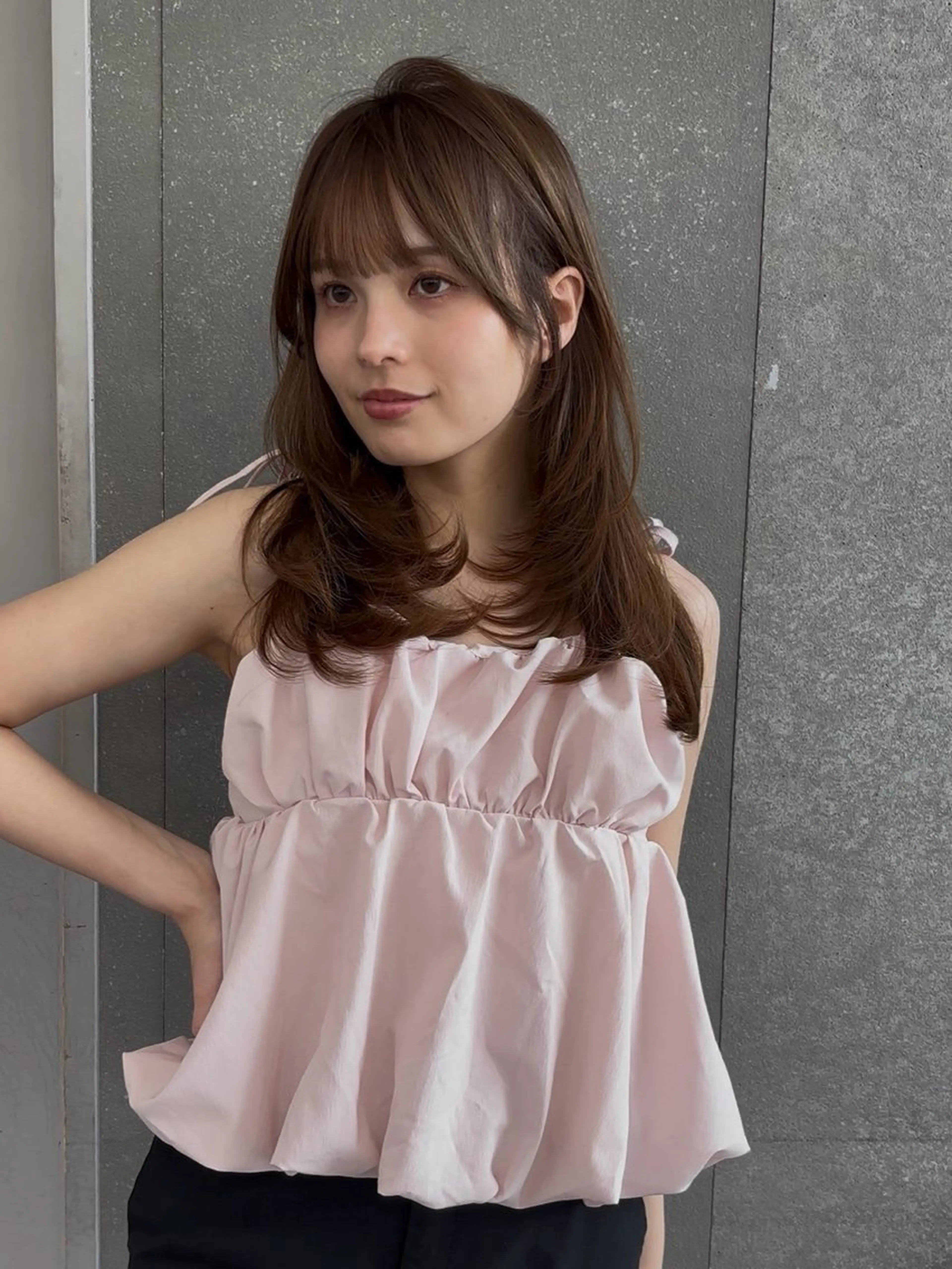 ミディアム カラー ベージュカラー レイヤーカット 縮毛矯正 【美髪矯正) 吉村　清志のヘアスタイル