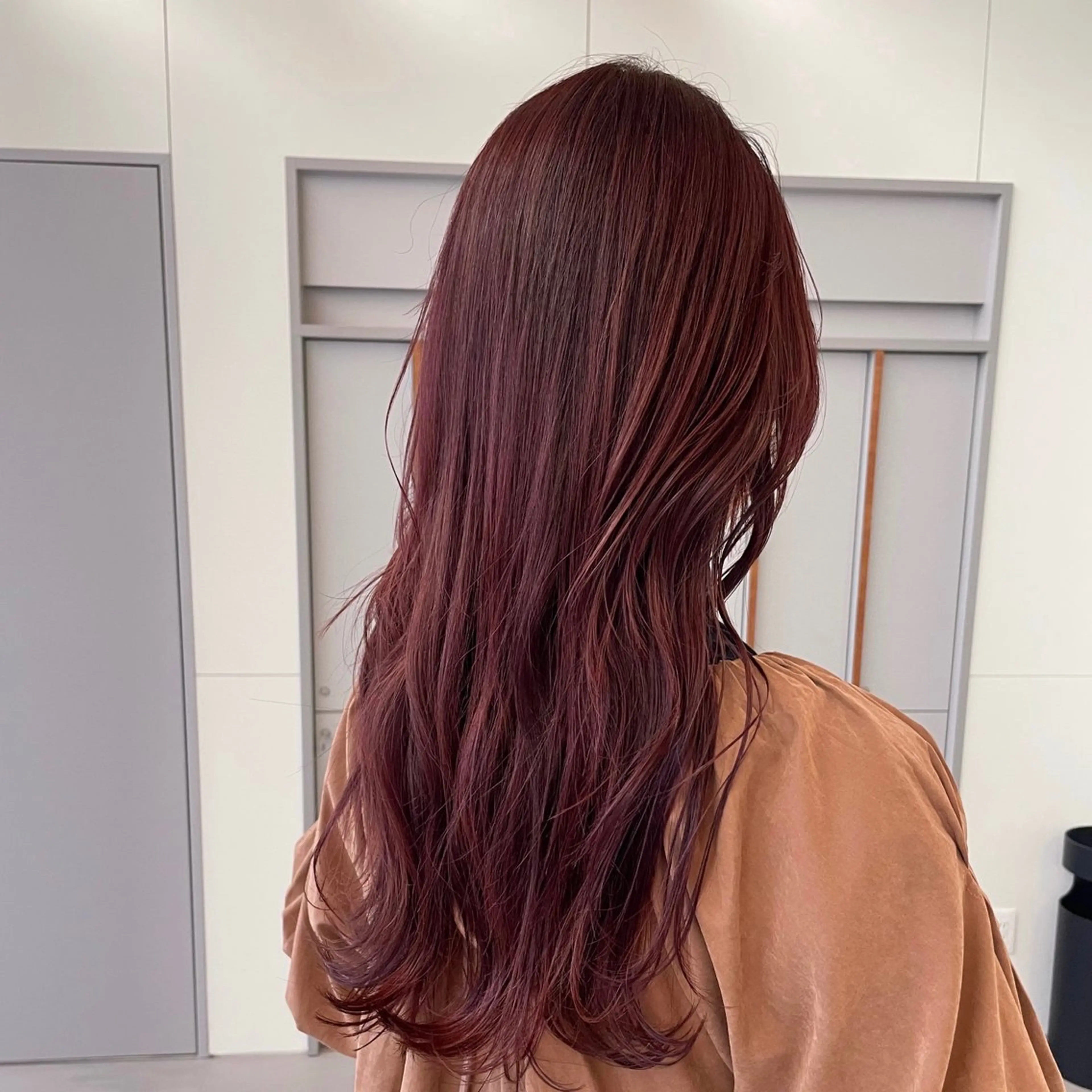 ロング カラー ベージュカラー ブリーチ 透明感カラー ダブルカラー ラベンダーカラー ブリーチ/レイヤー 🌻Mutsumiのヘアスタイル