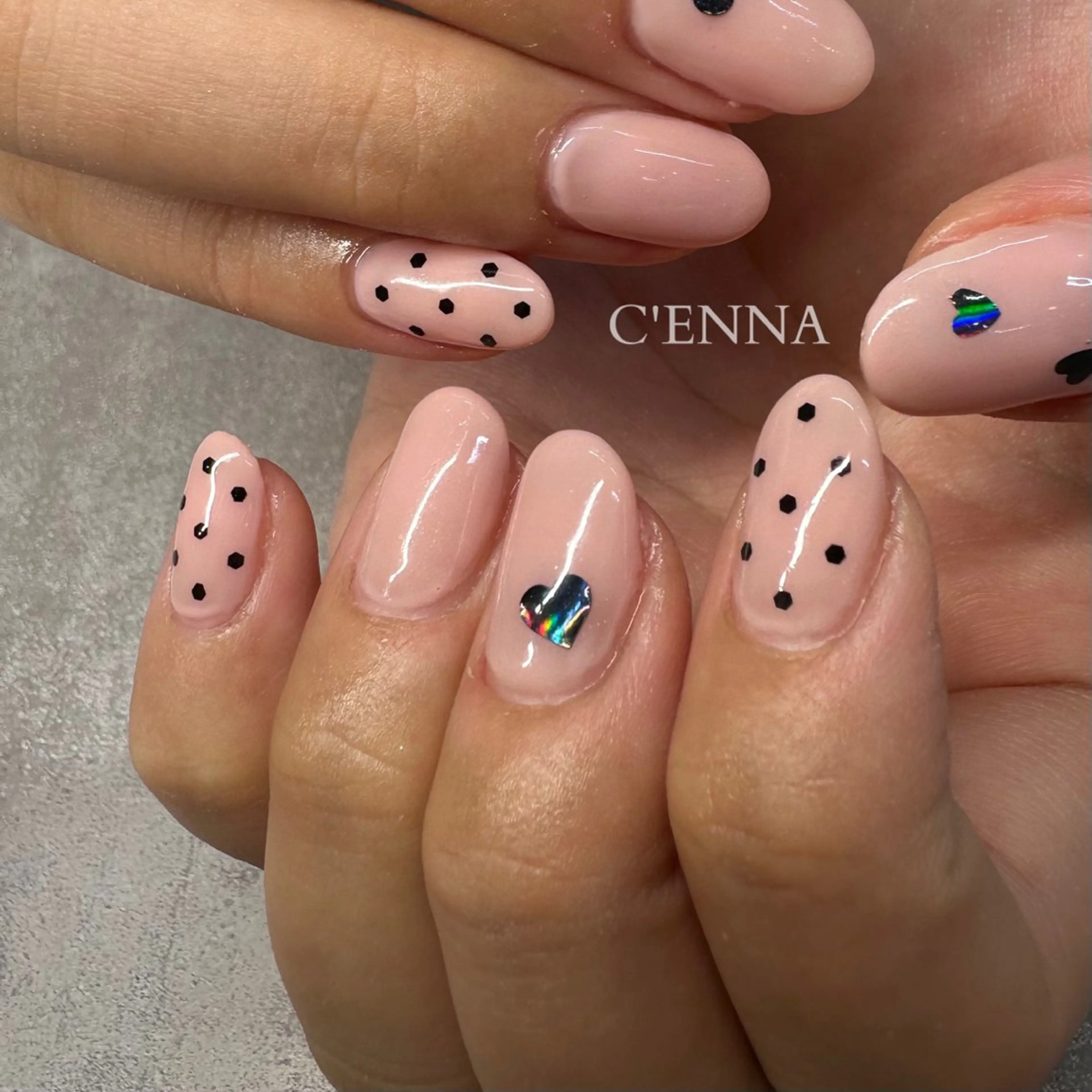 ネイル CENNA RIRIKAのネイルデザイン